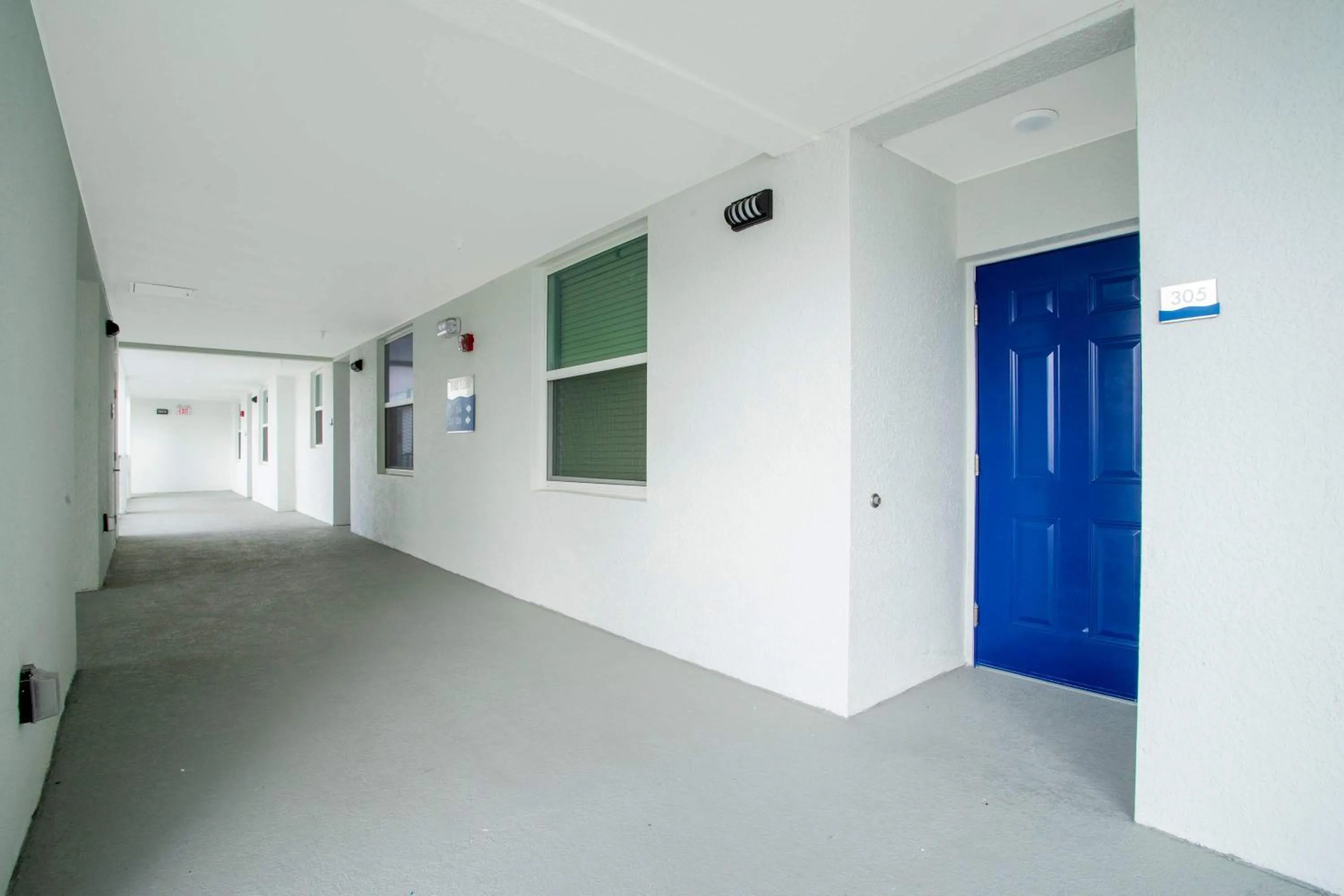 Gorgeous 2 Bedroom Apartment Close to Disney 305 31911