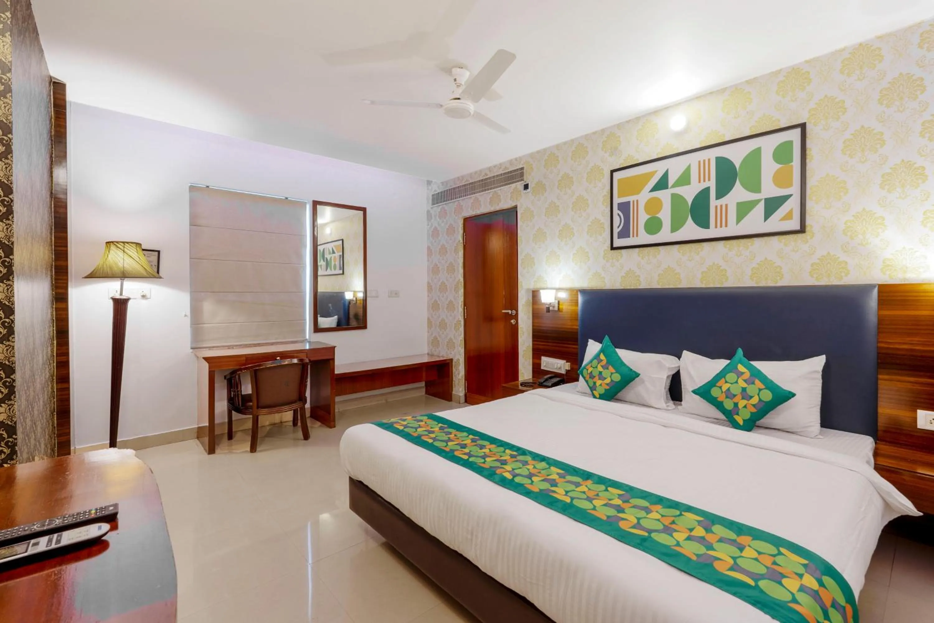 Bedroom, Bed in Treebo Seasons - Heritage Town Pondicherry