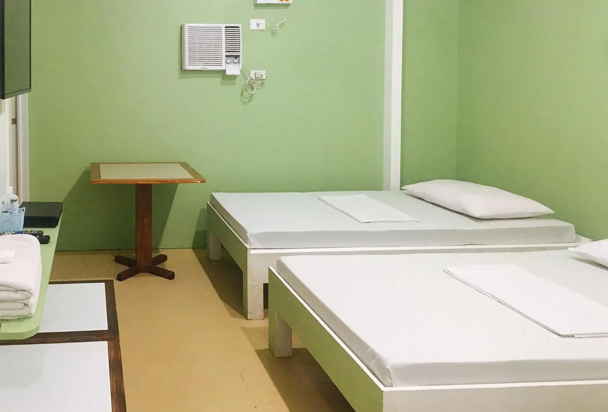 Property building, Bed in Mainstreet Pension House Property building, Bed in Mainstreet Pension House