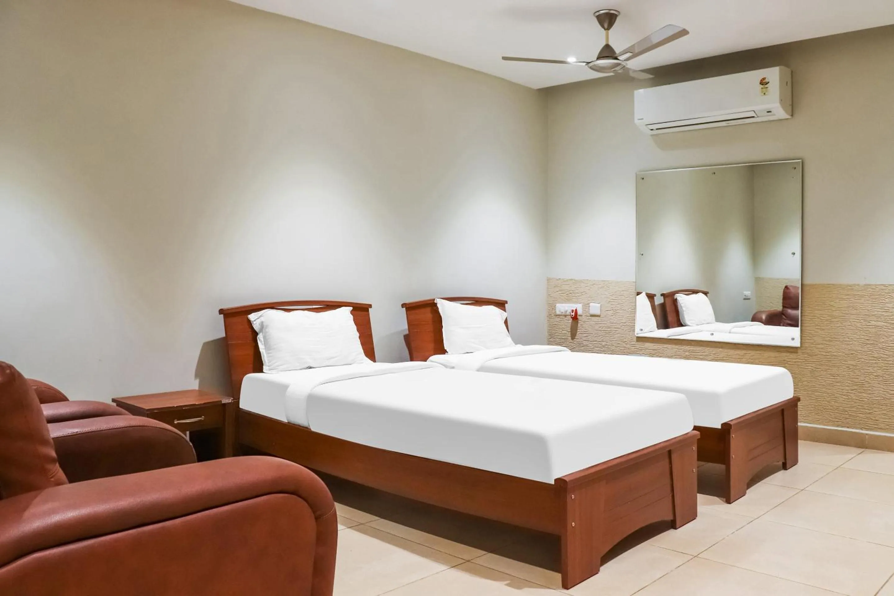 Bedroom, Bed in Collection O Kk Trends