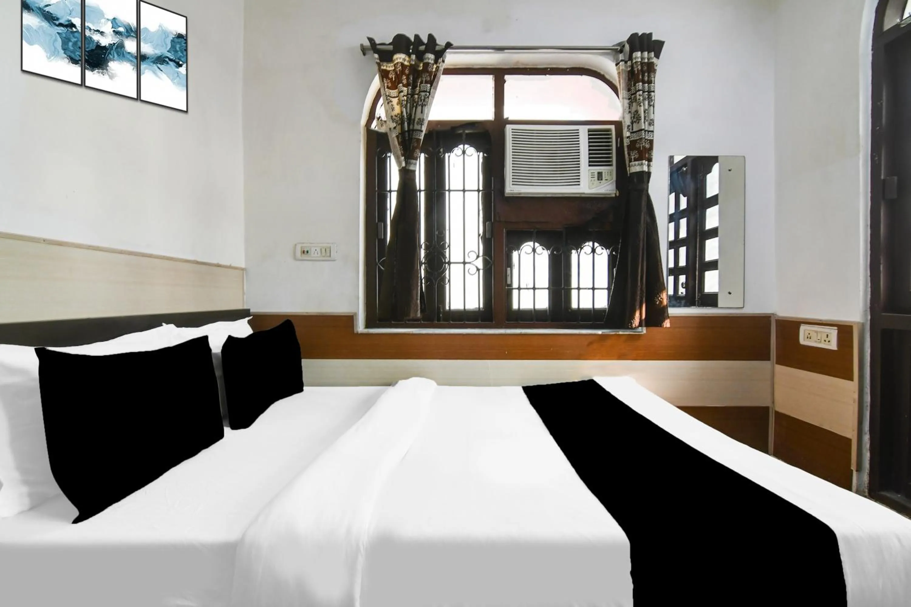 Bedroom, Bed in Super Hotel O Biswa Bangla Sarani