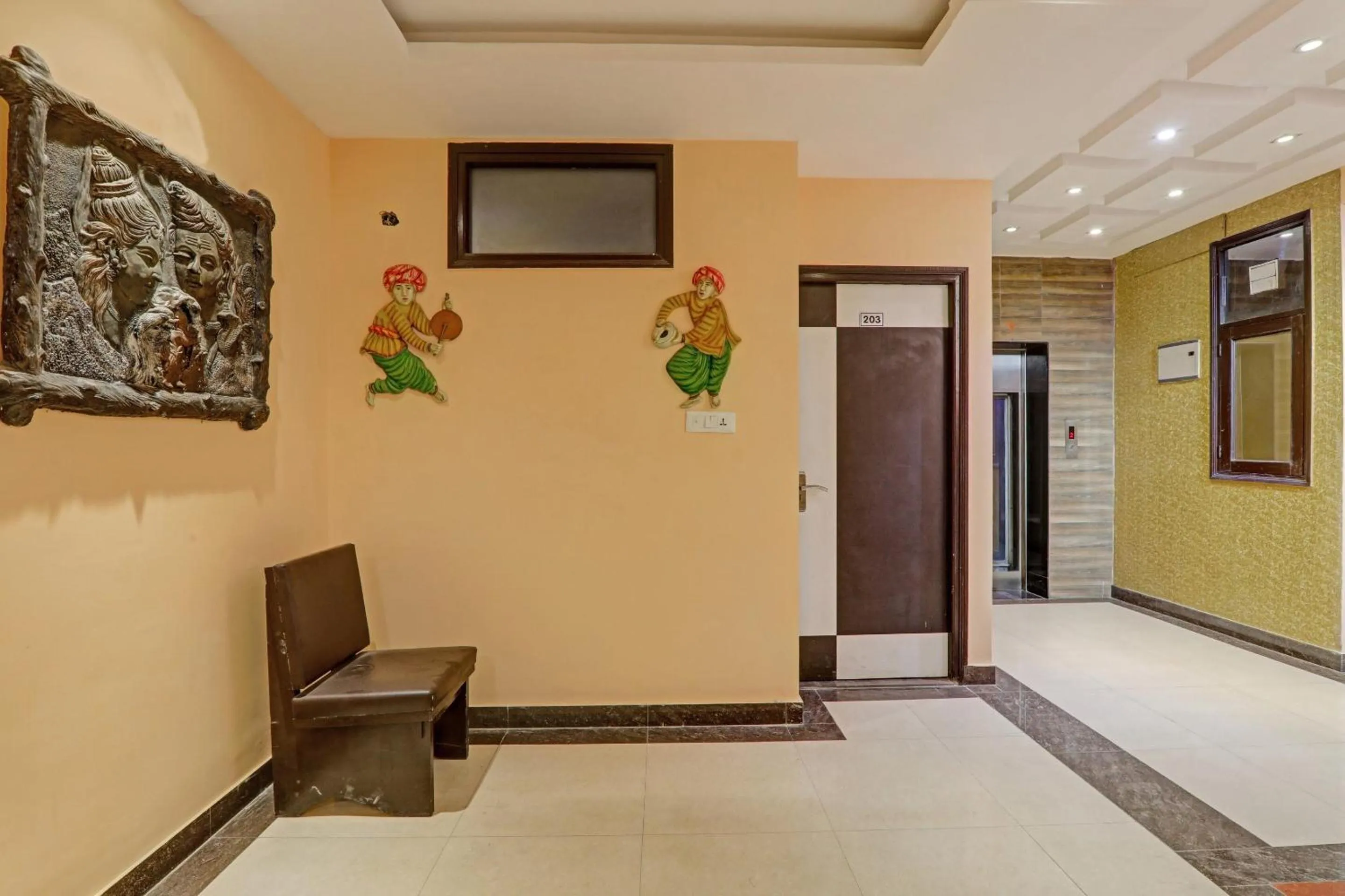 Lobby or reception in Super Capital O Townhouse Govinda Royal