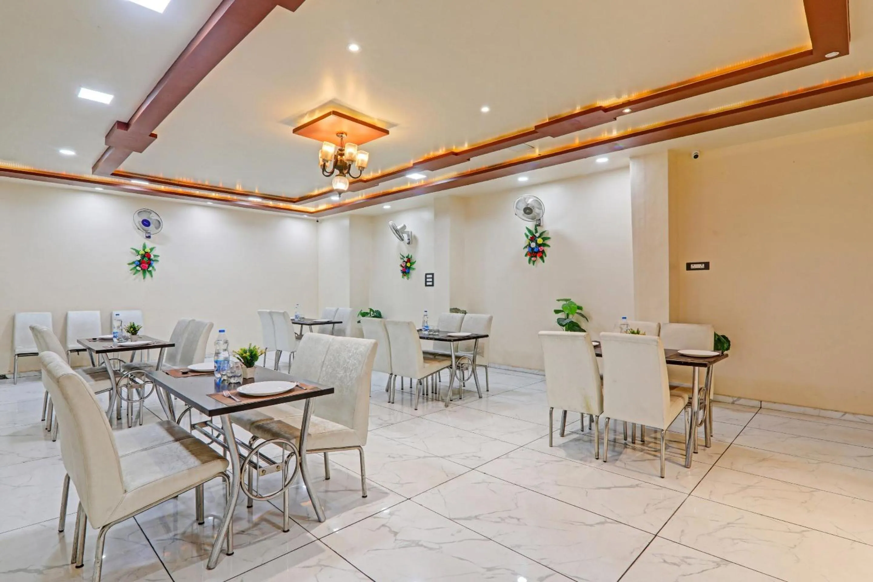 Other in Super Capital O Townhouse Govinda Royal