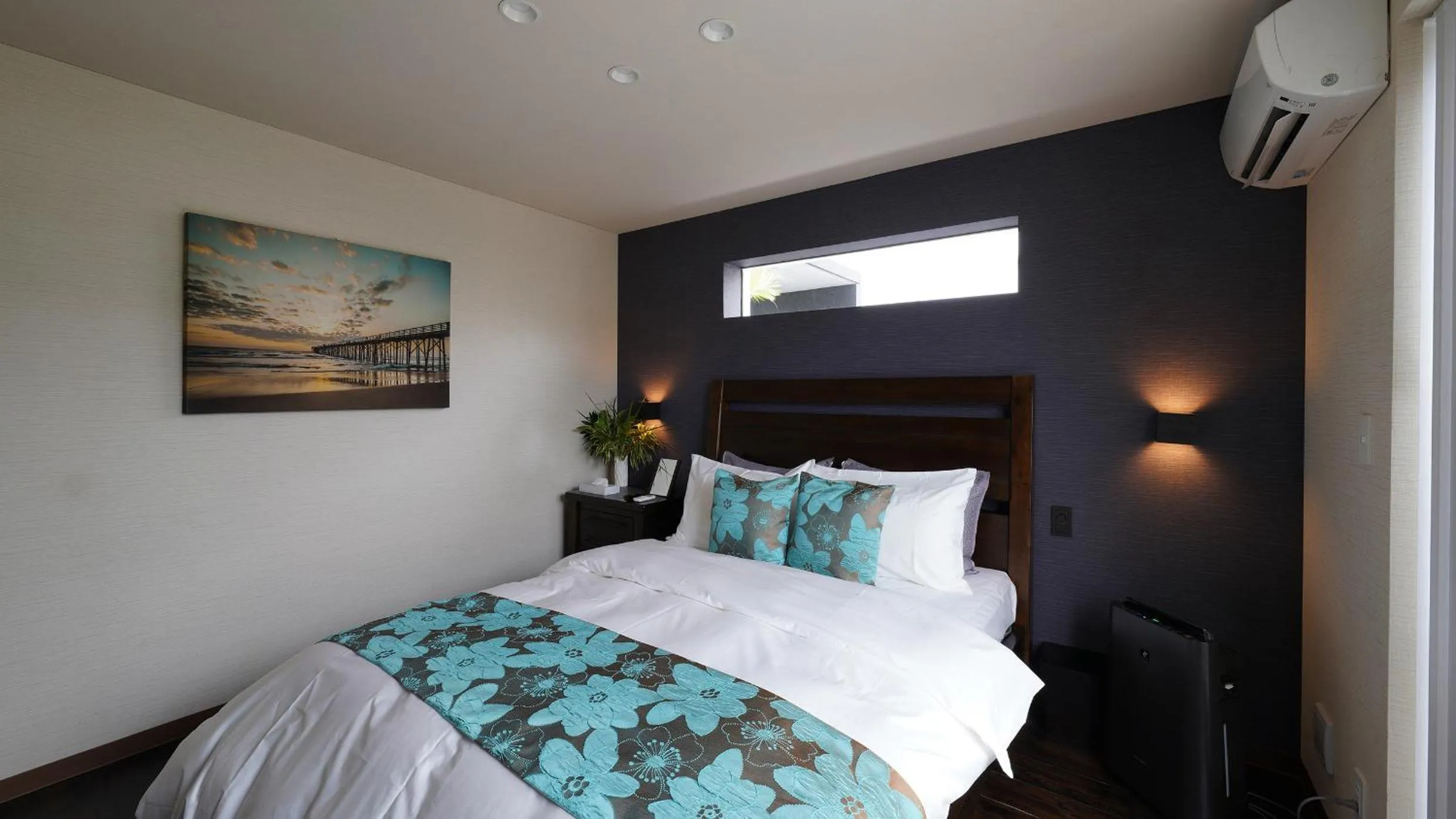 Bed in SALTY HOUSE：海が目の前！