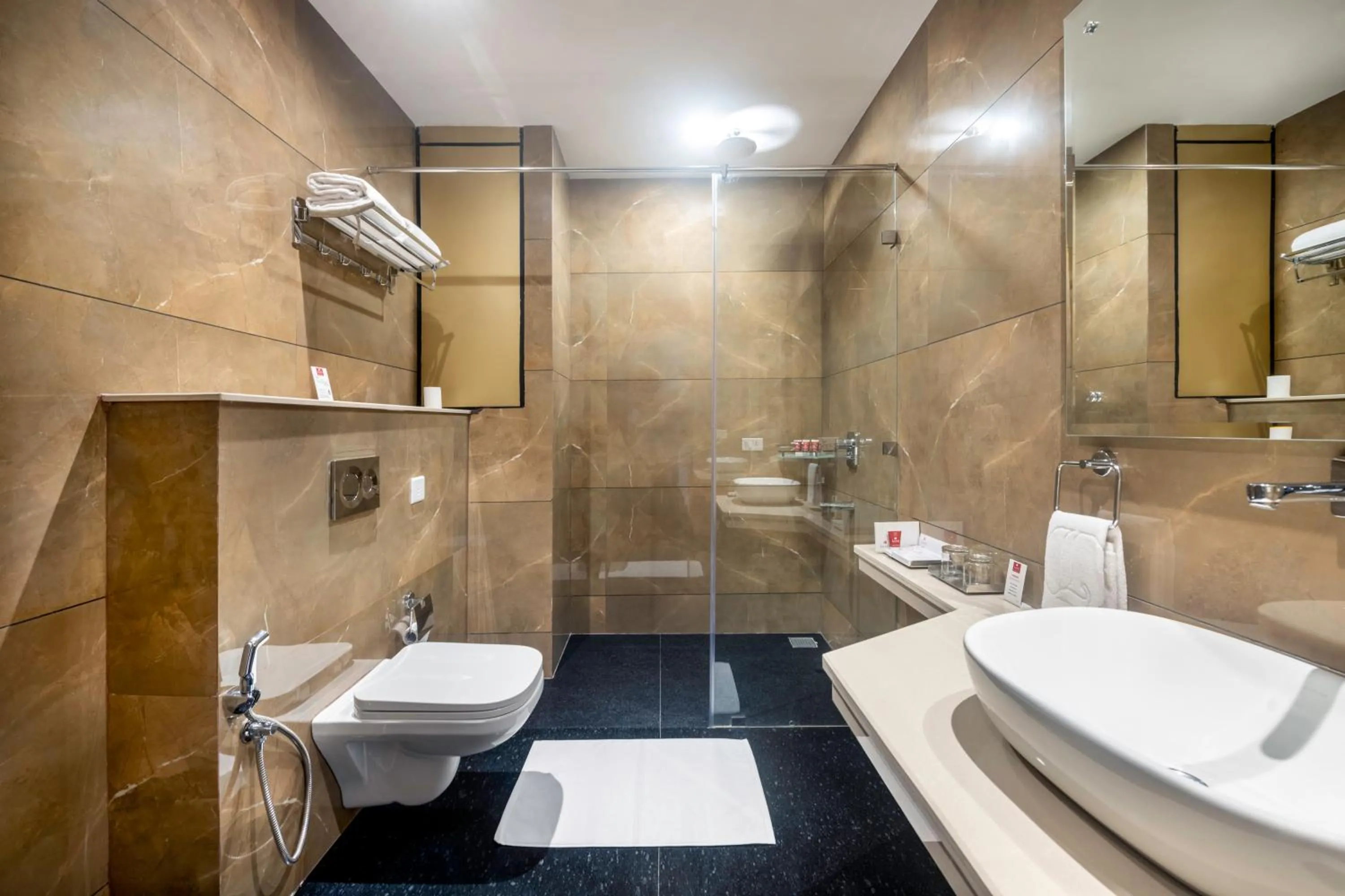 Bathroom in Lords Inn Chandigarh Zirakpur