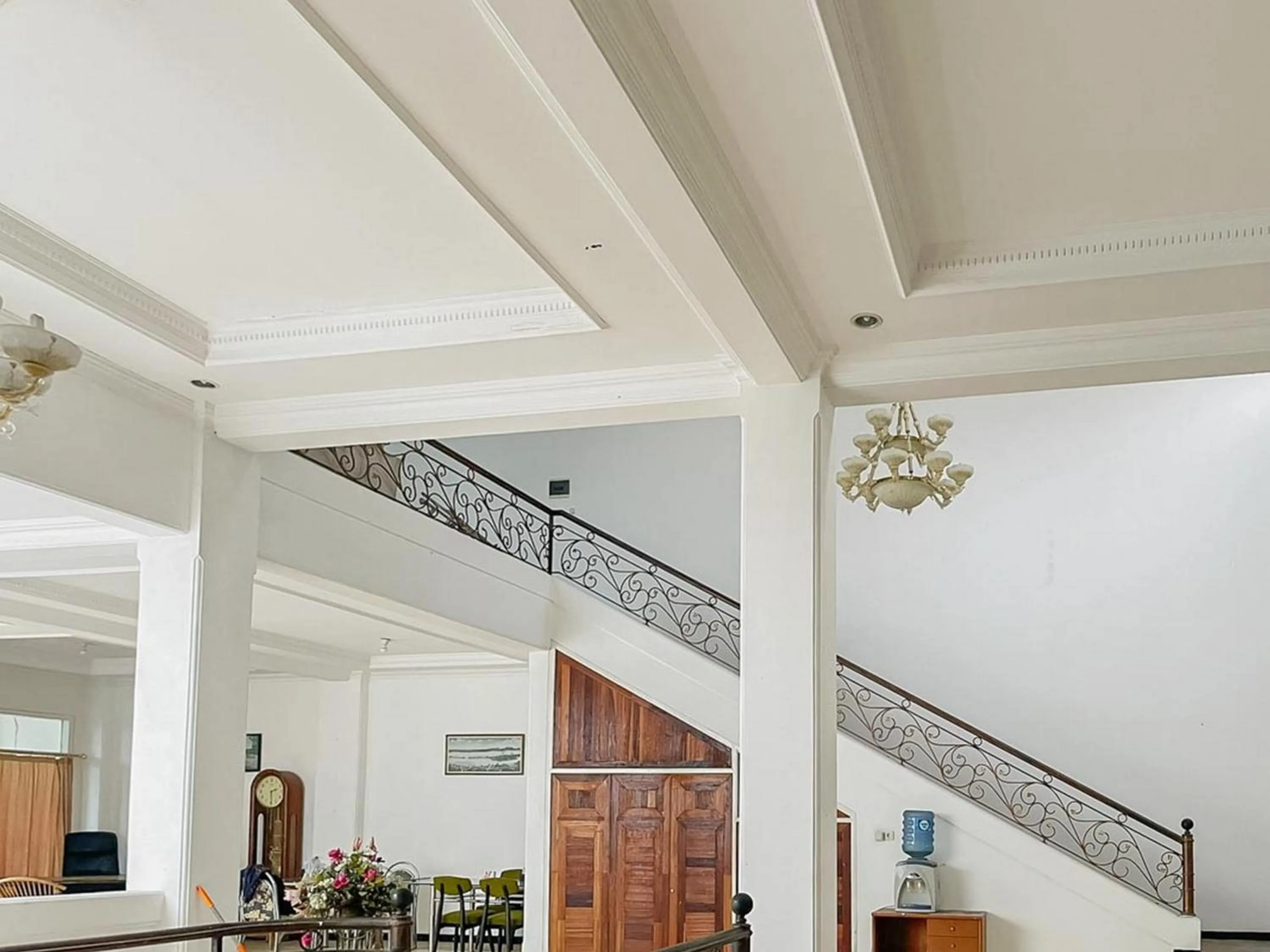 Property building in RedDoorz at LeDug Tretes