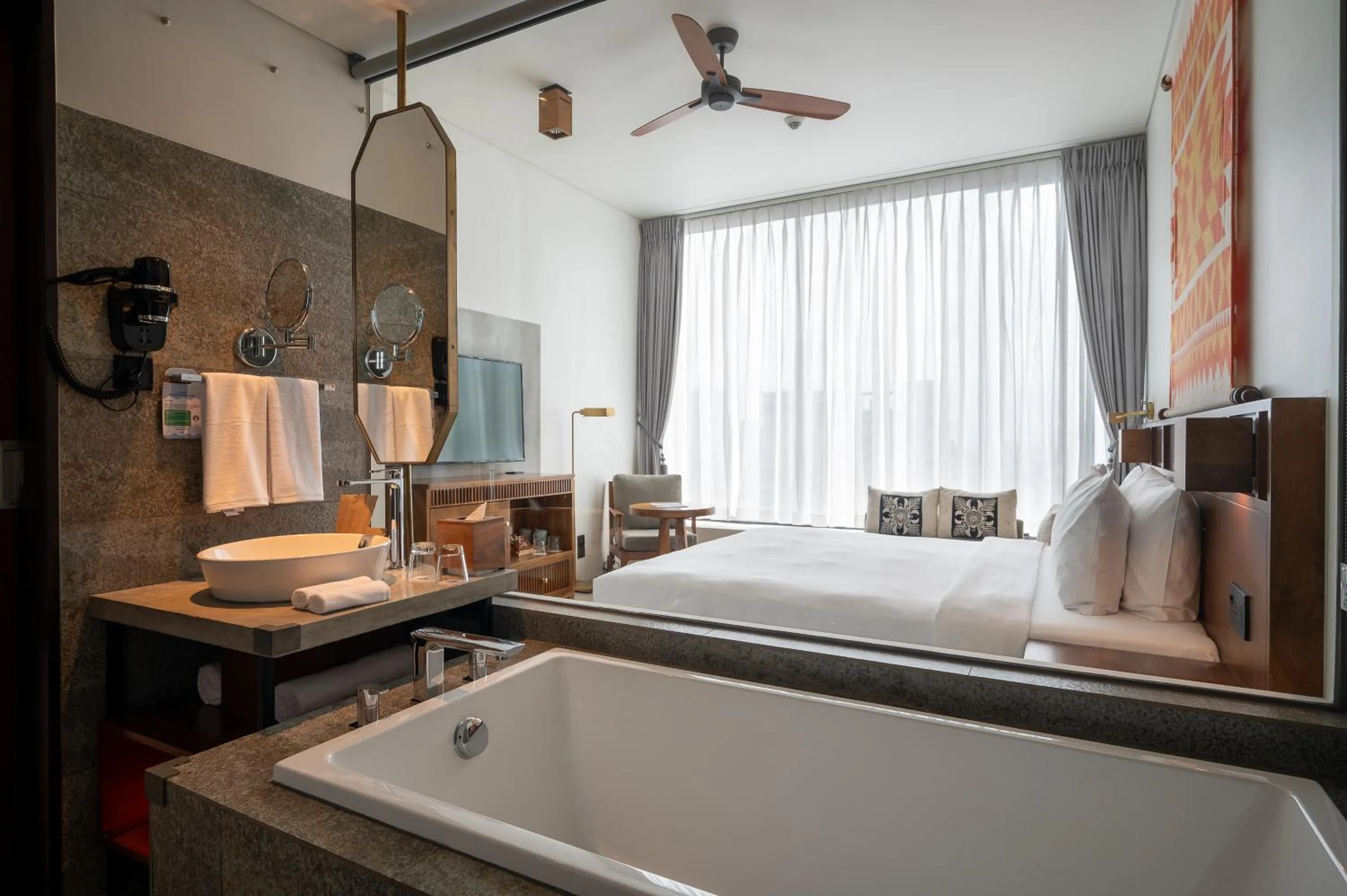 Bed in Granbell Hotel Colombo