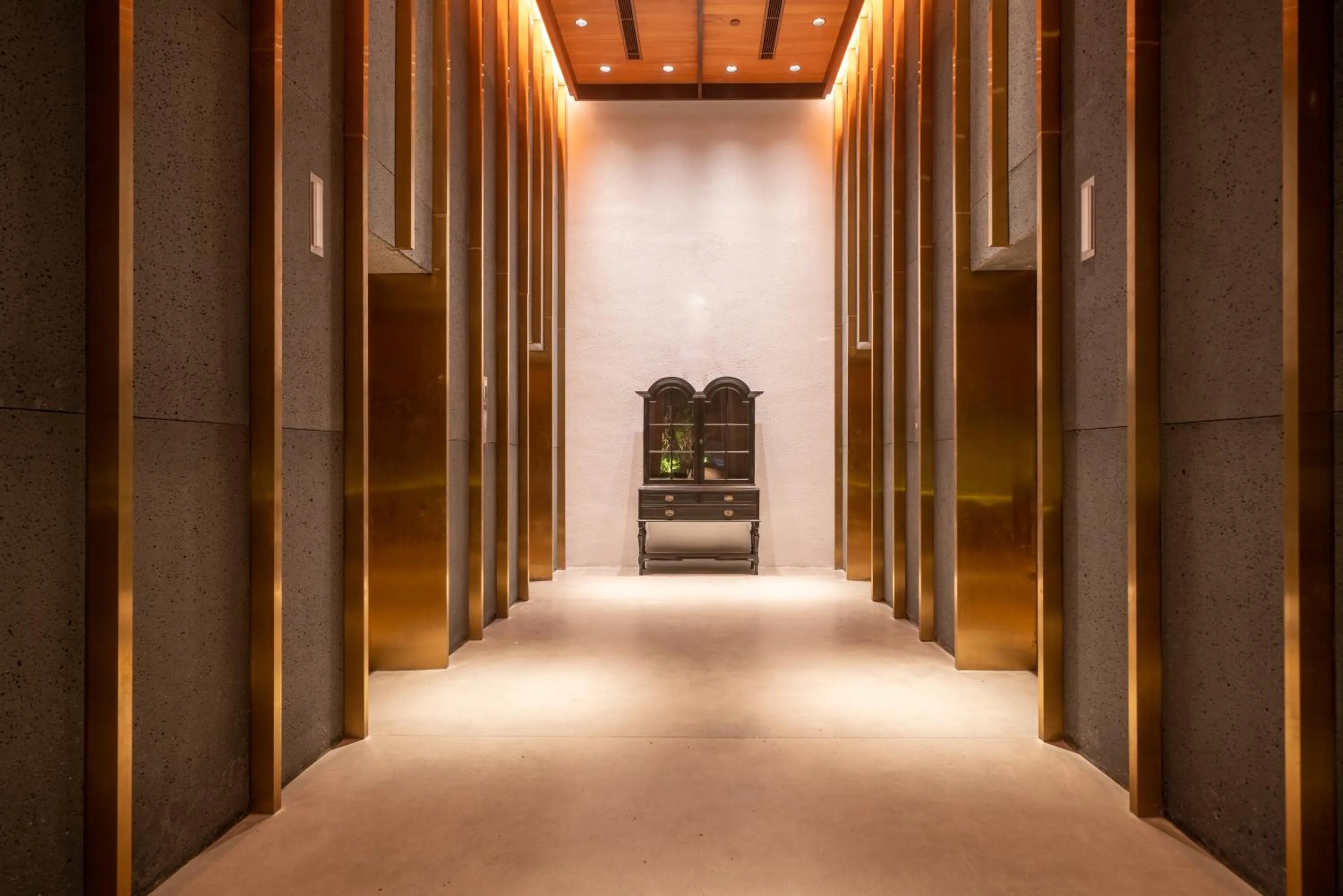 Lobby or reception in Granbell Hotel Colombo