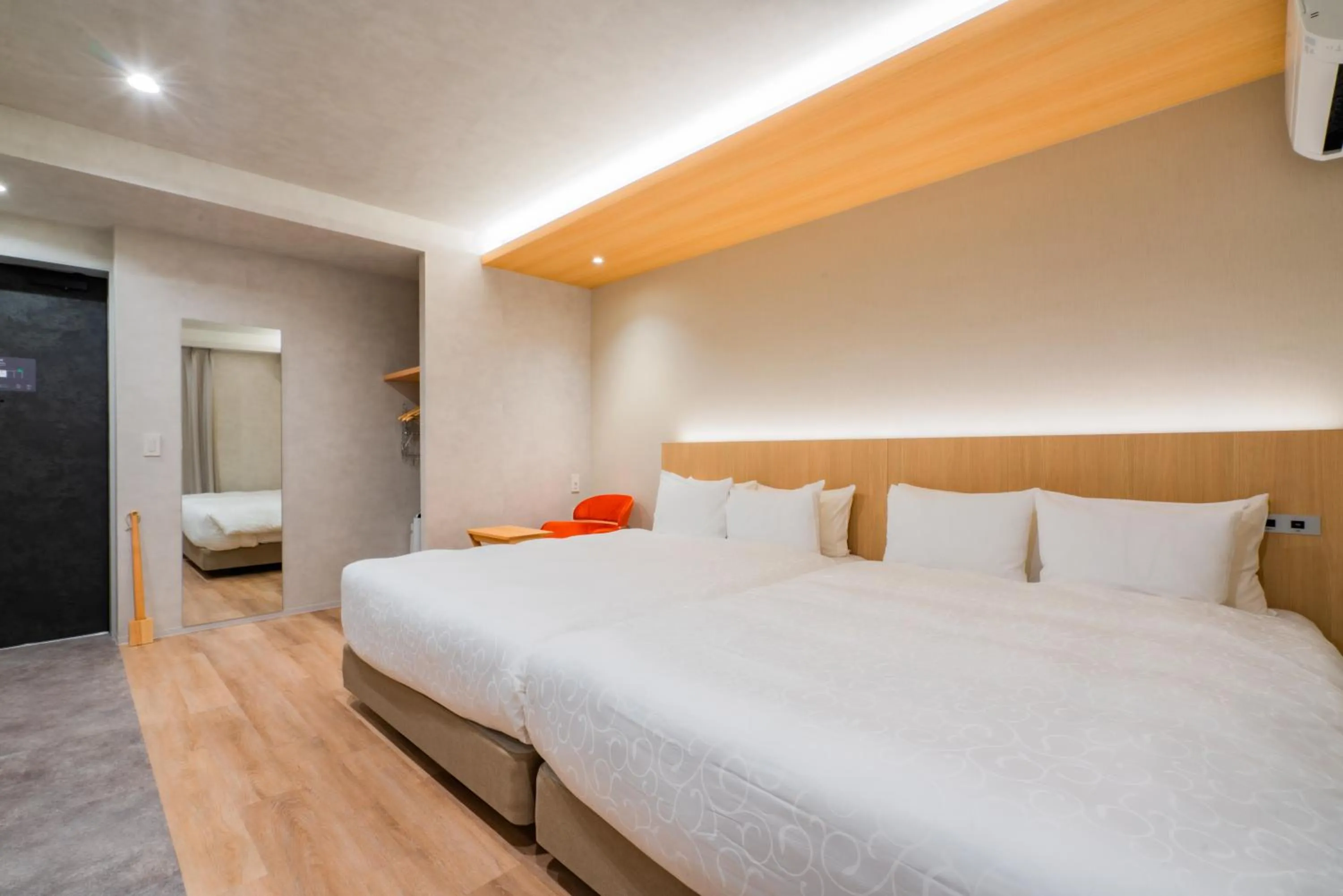 Bed in Randor Hotel Hiroshima Prestige