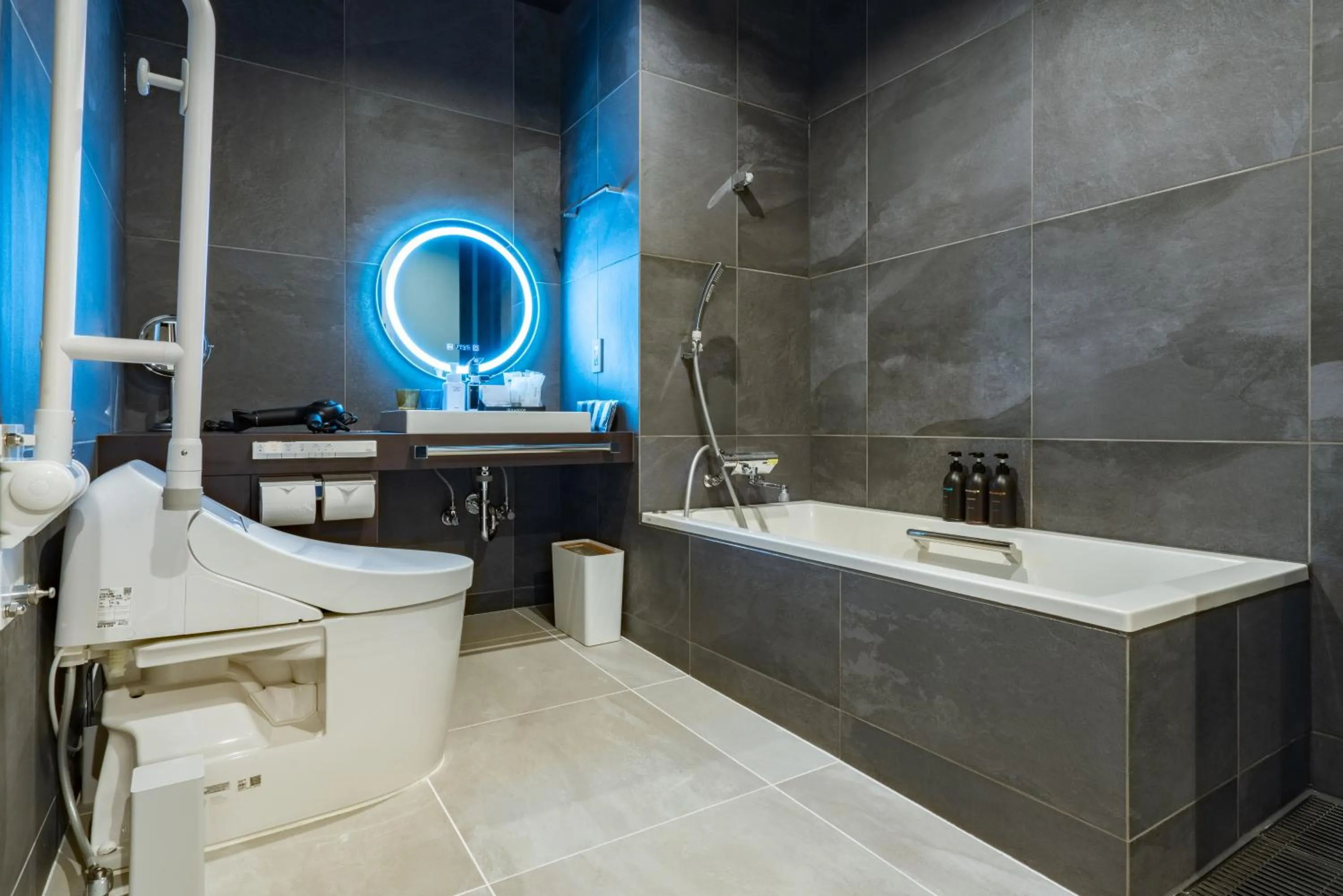 Bathroom in Randor Hotel Hiroshima Prestige