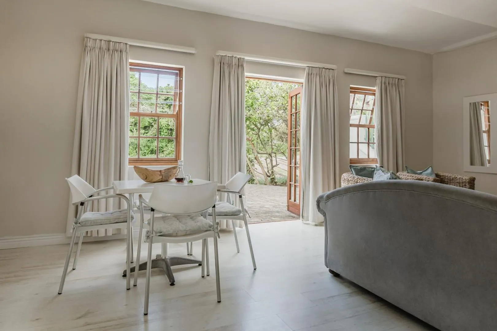 Living room in The Cottage Pie Guest House