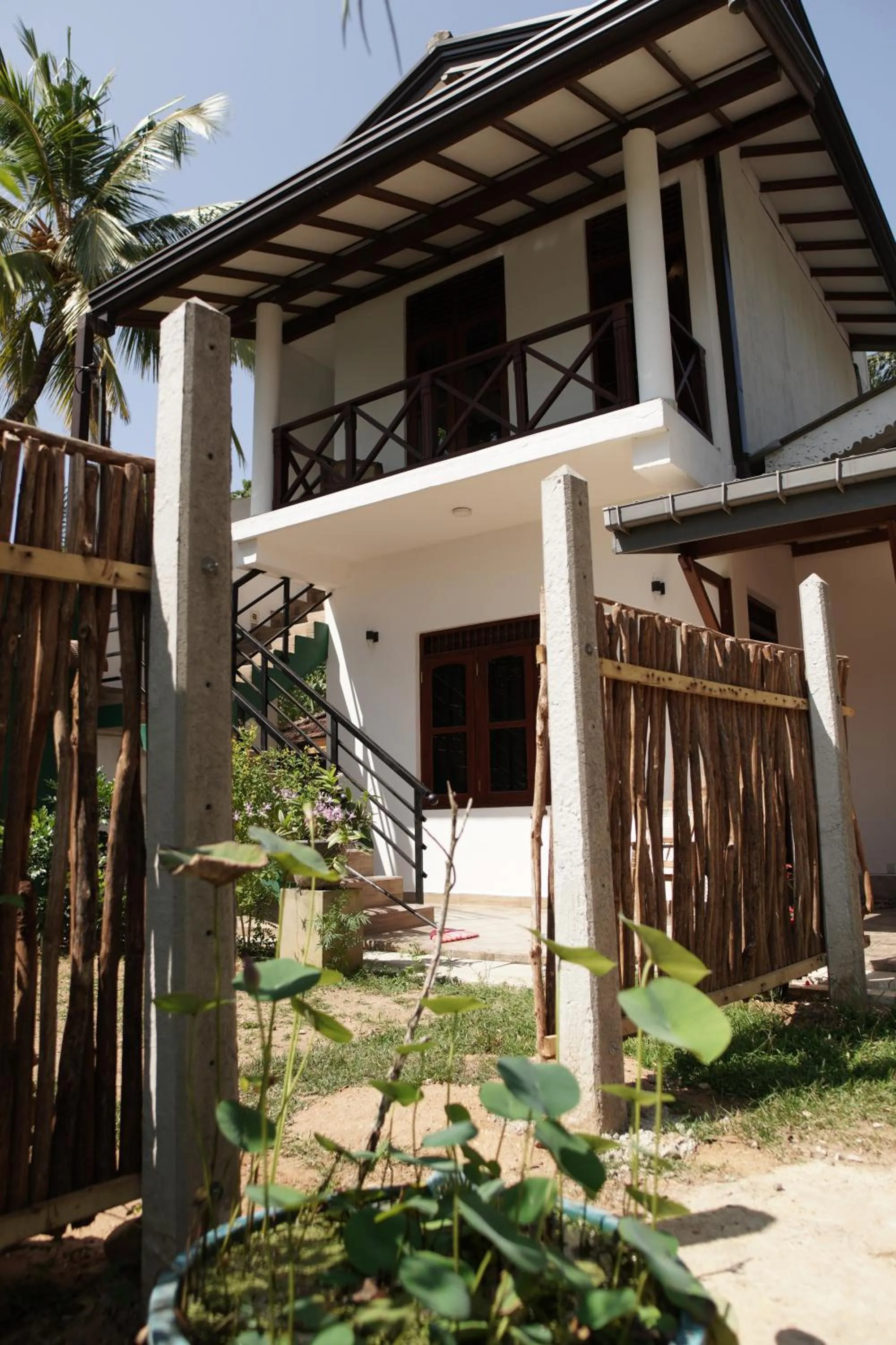 Property building in Surf Nest Hiriketiya
