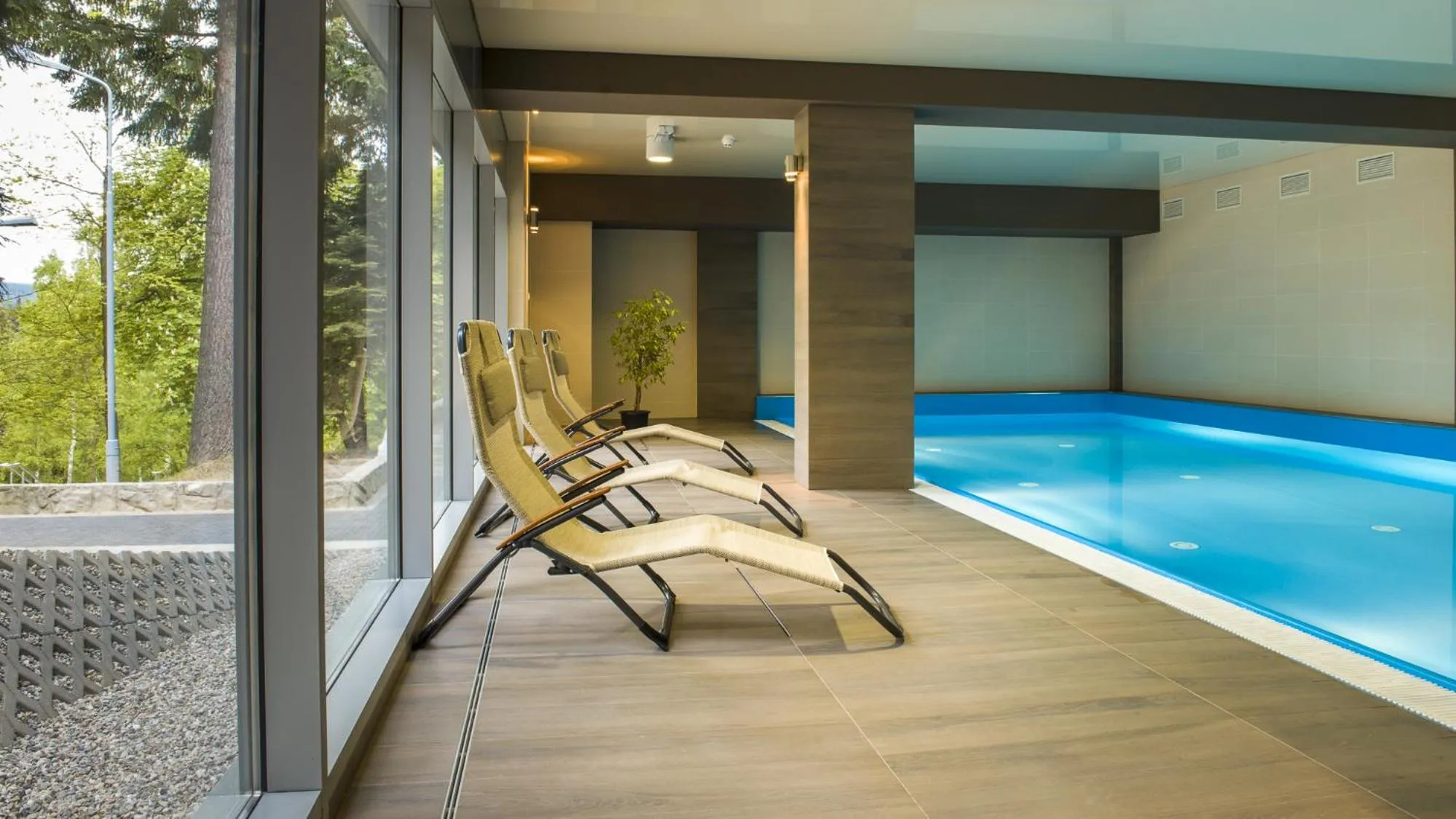 Swimming pool in Hotel Trojan