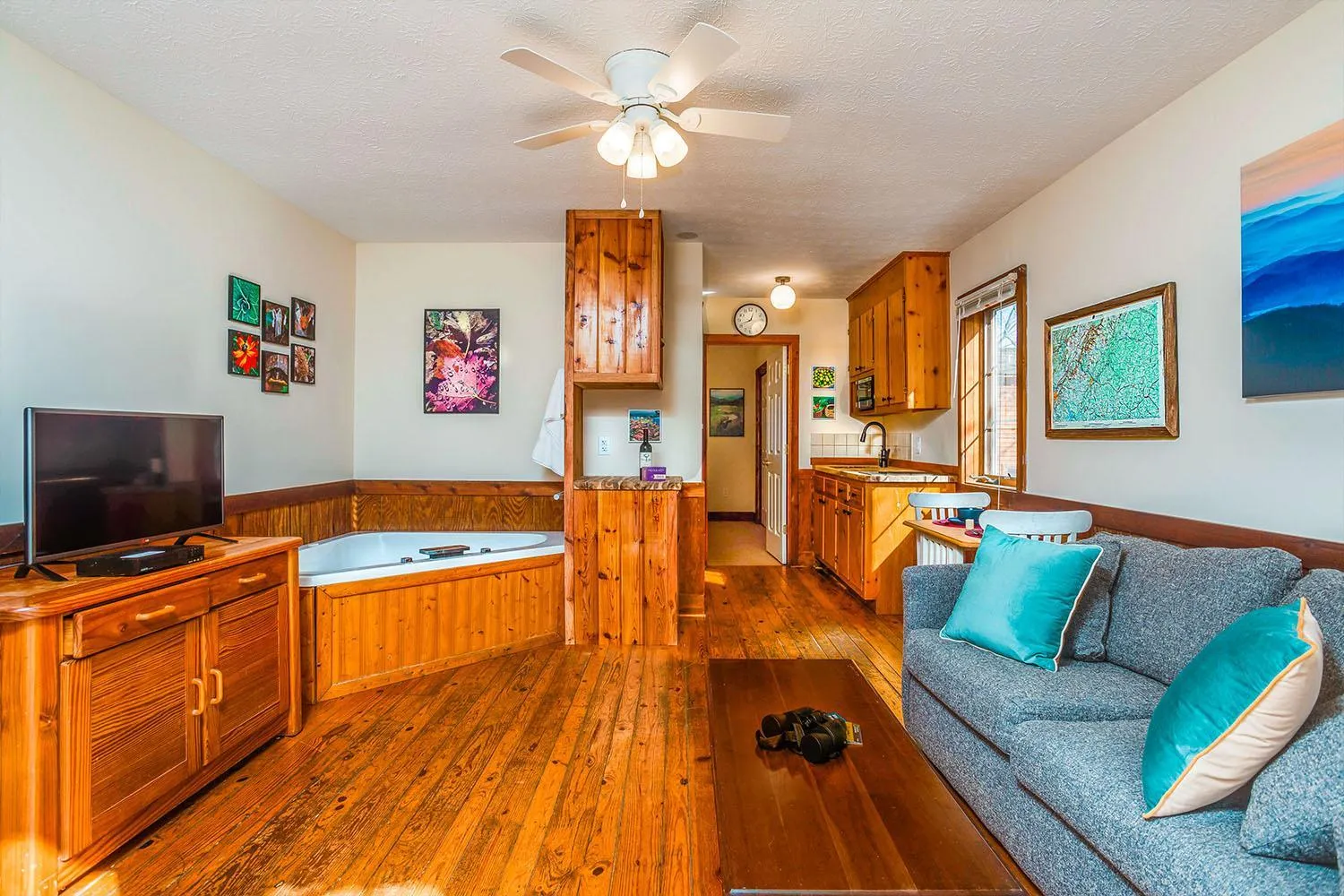 Love Ridge Mountain Lodging