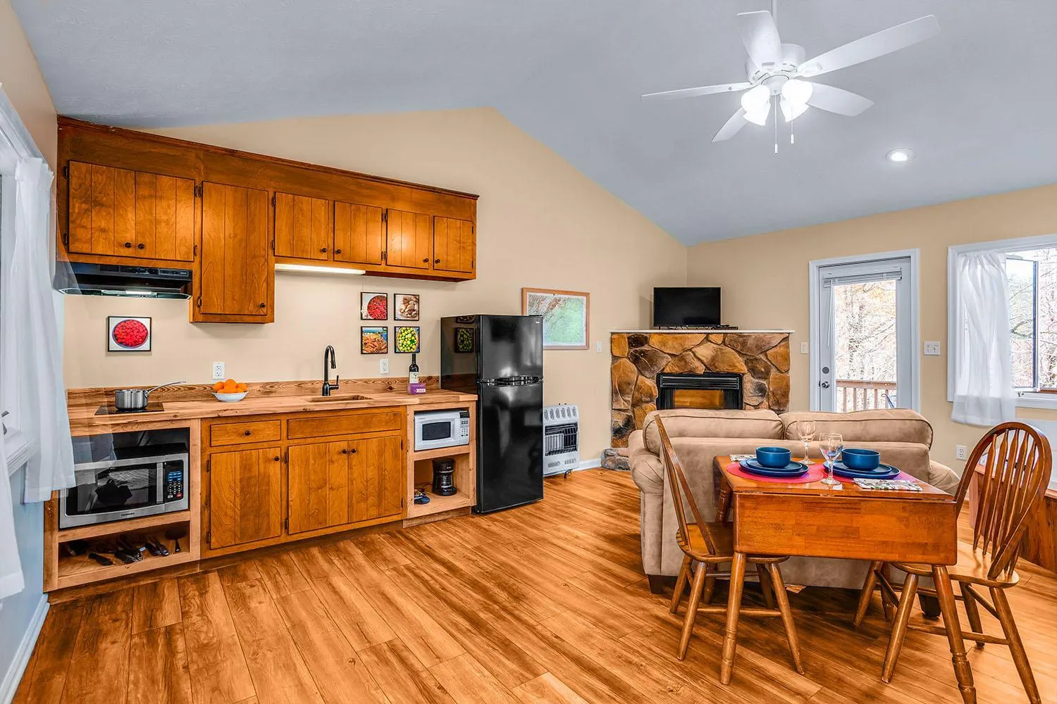 Love Ridge Mountain Lodging