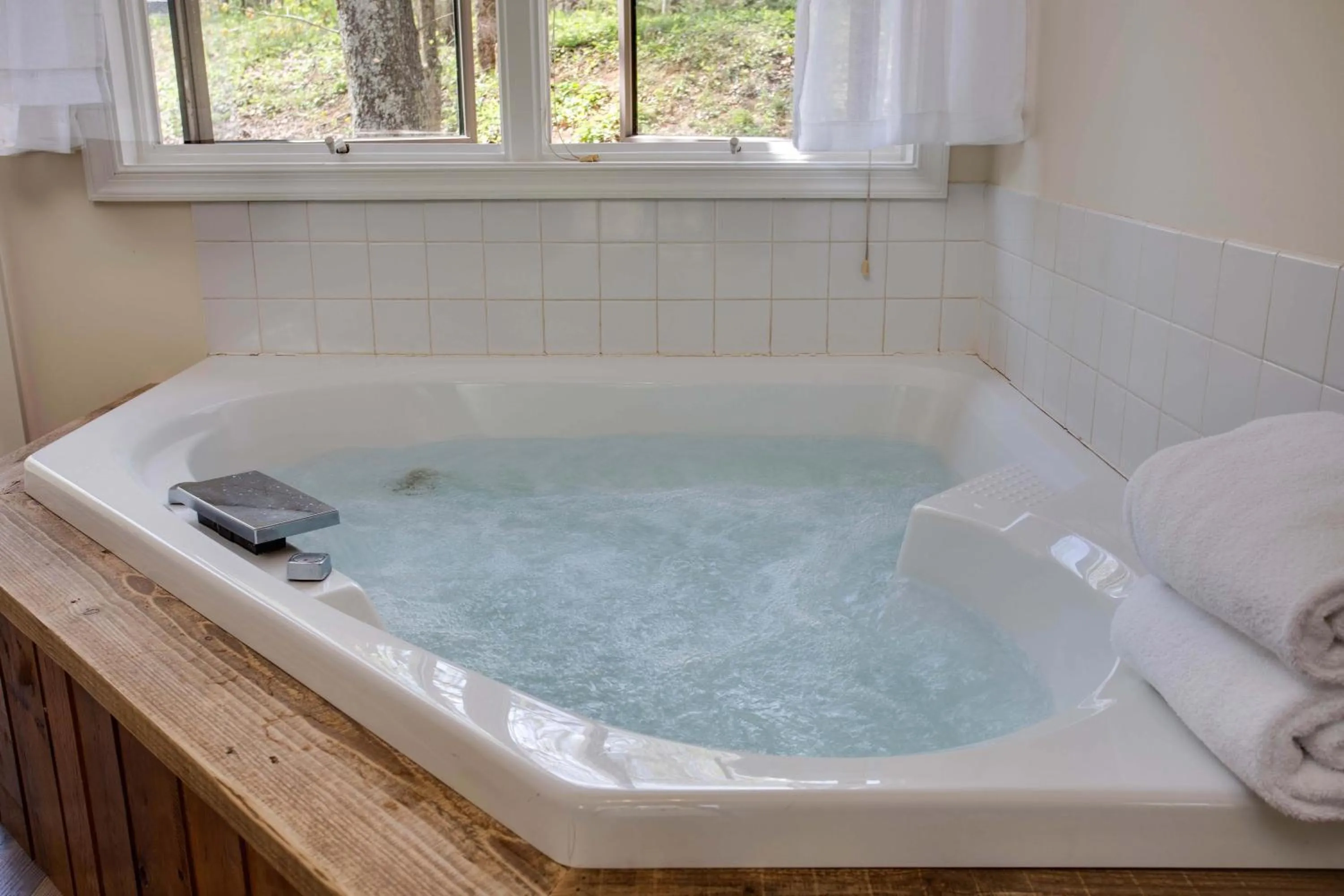 Bathroom in Love Ridge Mountain Lodging