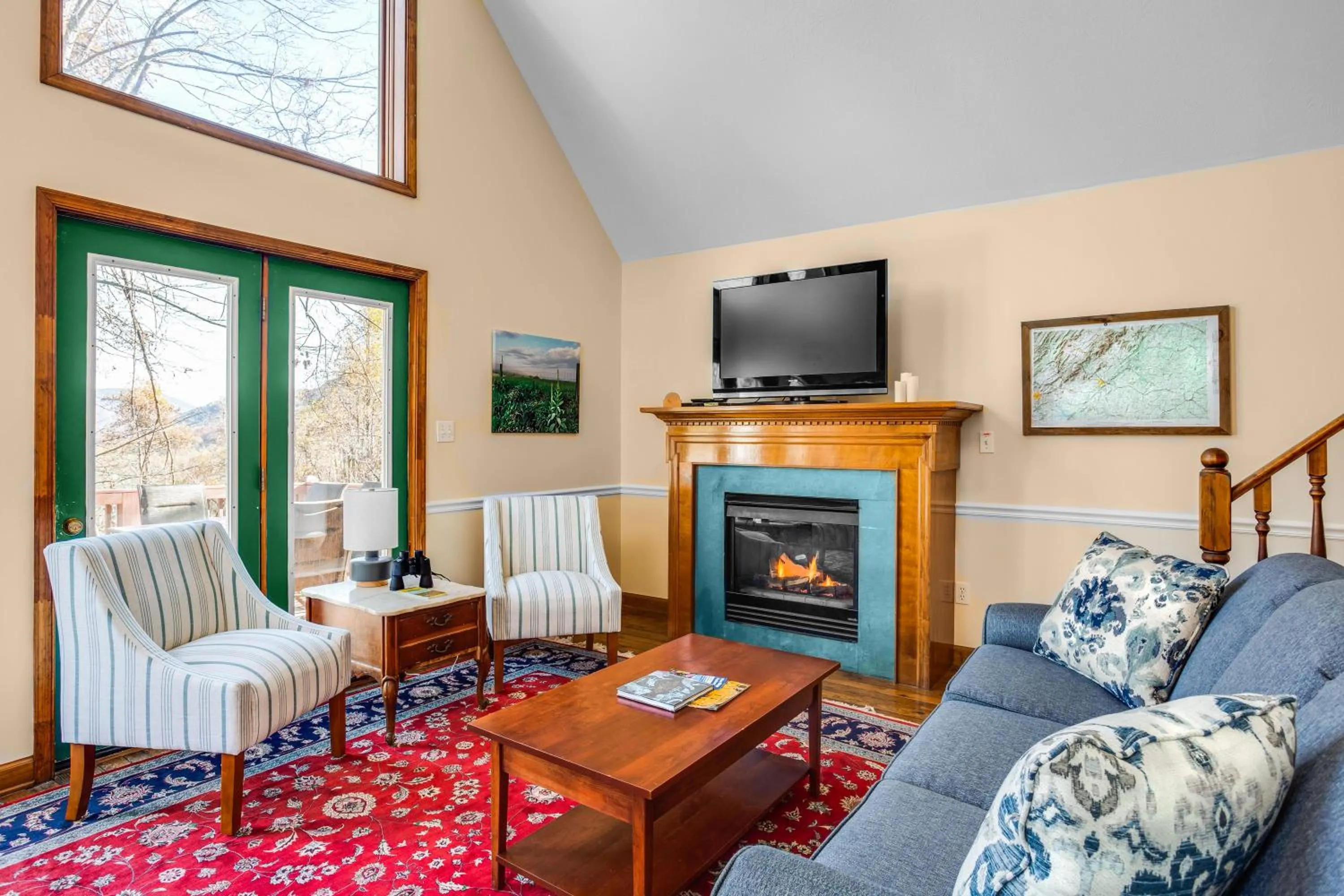 Love Ridge Mountain Lodging