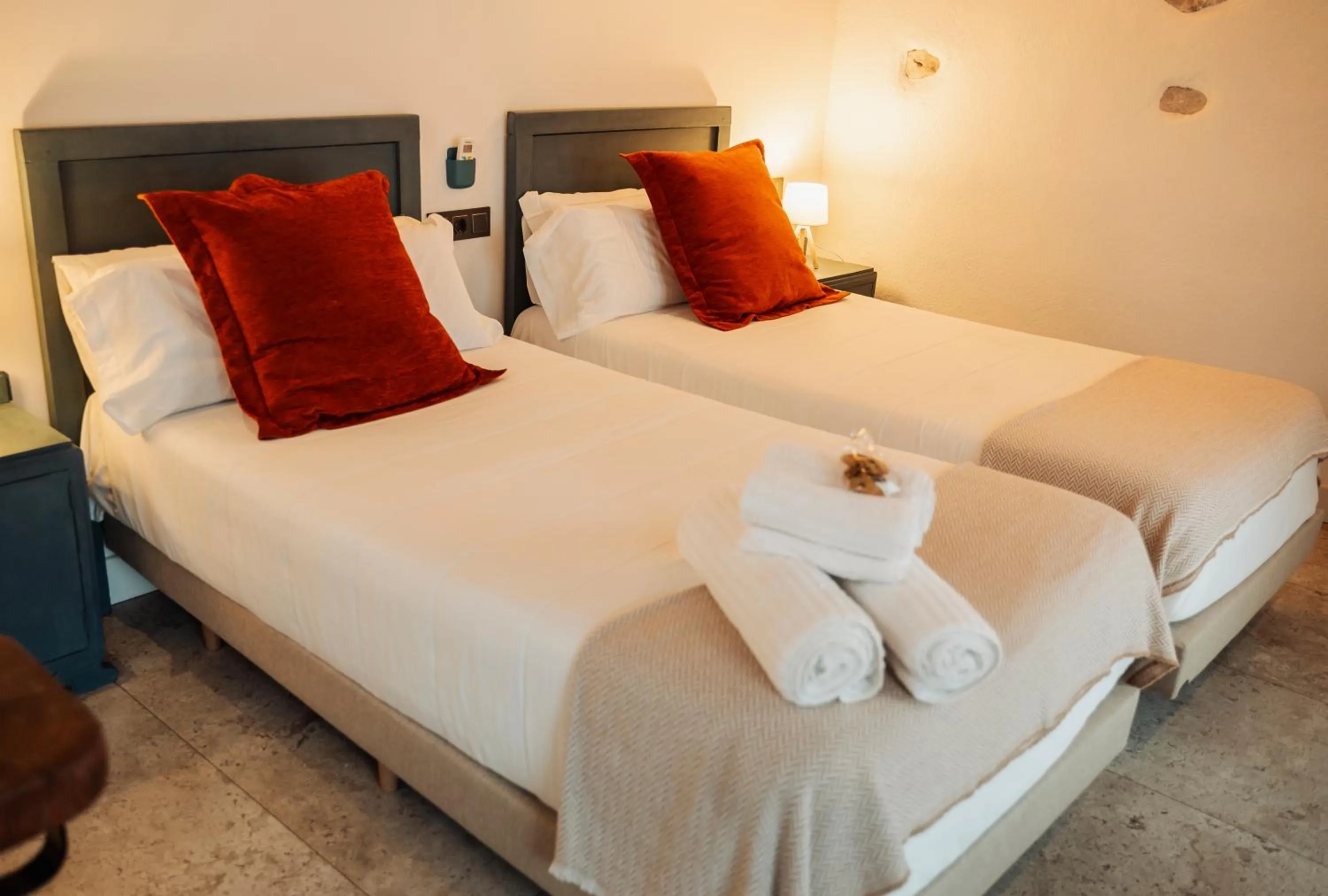 Bed in Hotel Boutique Poeta Jorge Manrique