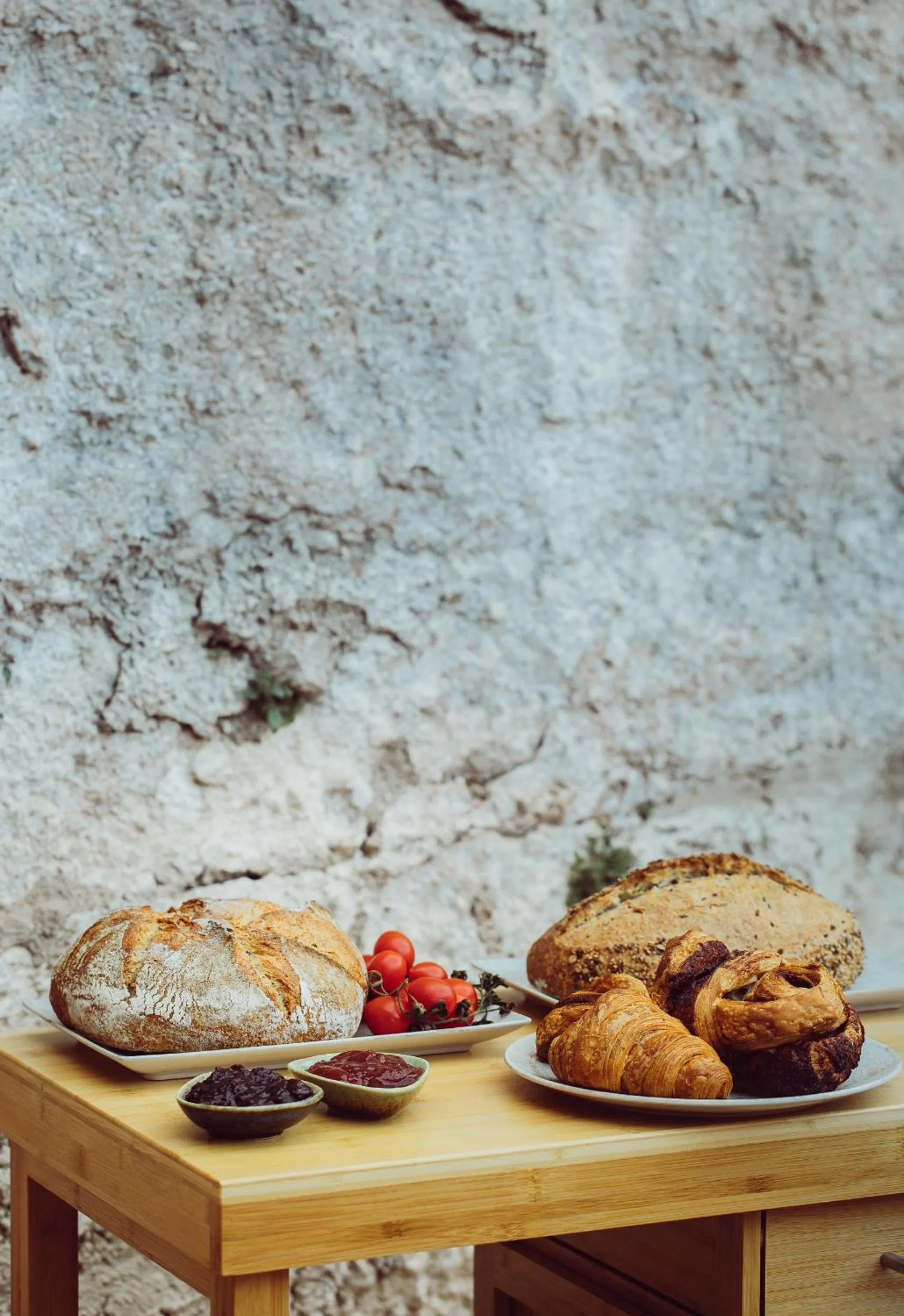 Restaurant/places to eat in Hotel Boutique Poeta Jorge Manrique