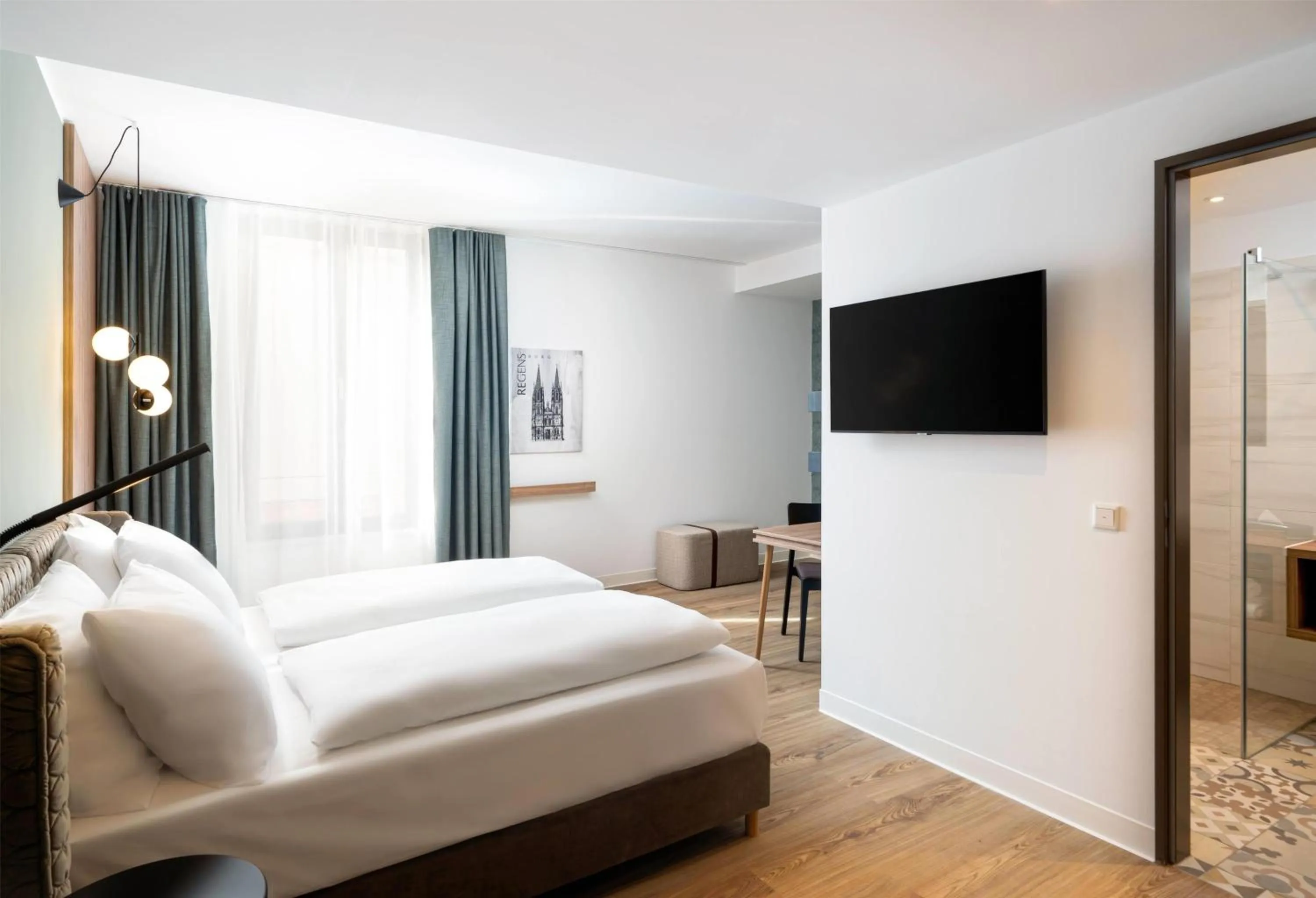 Photo of the whole room, Bed in elaya hotel regensburg city center, Trademark by Wyndham