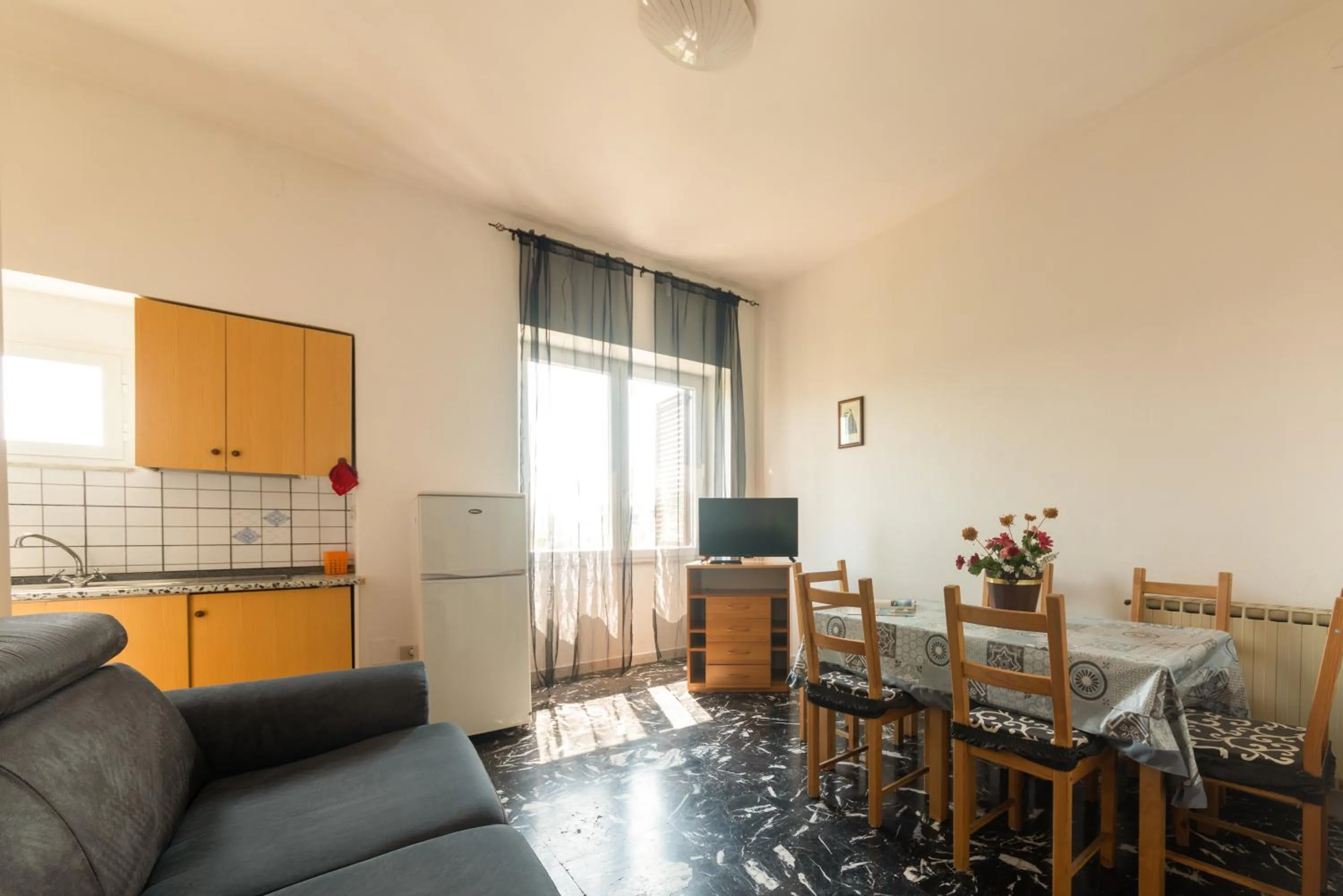 Kitchen or kitchenette in Villa dei Sogni - Aparthotel Ischia Ponte