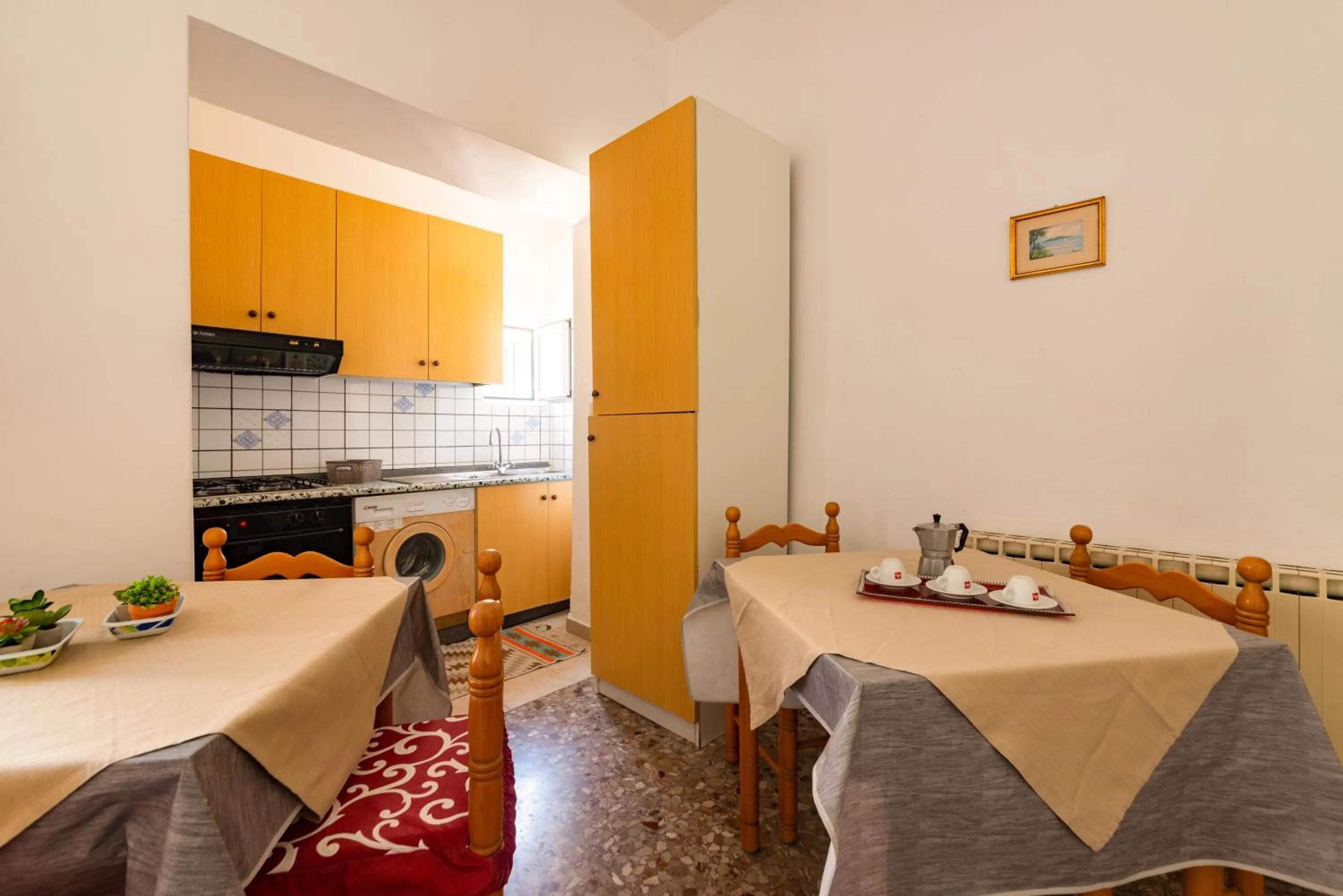 Kitchen or kitchenette in Villa dei Sogni - Aparthotel Ischia Ponte