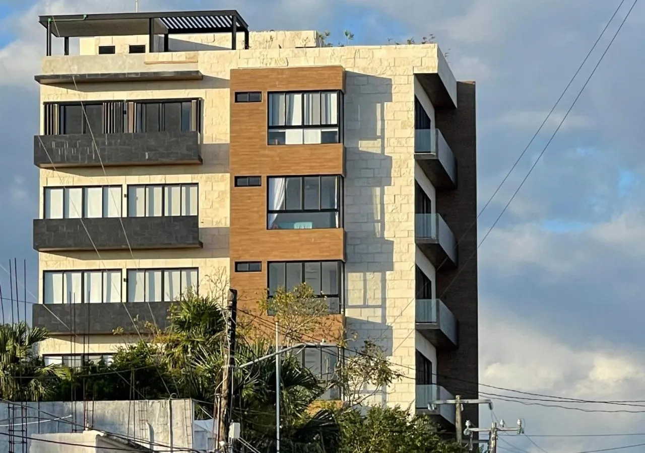 Brand New Condo with Rooftop Pool