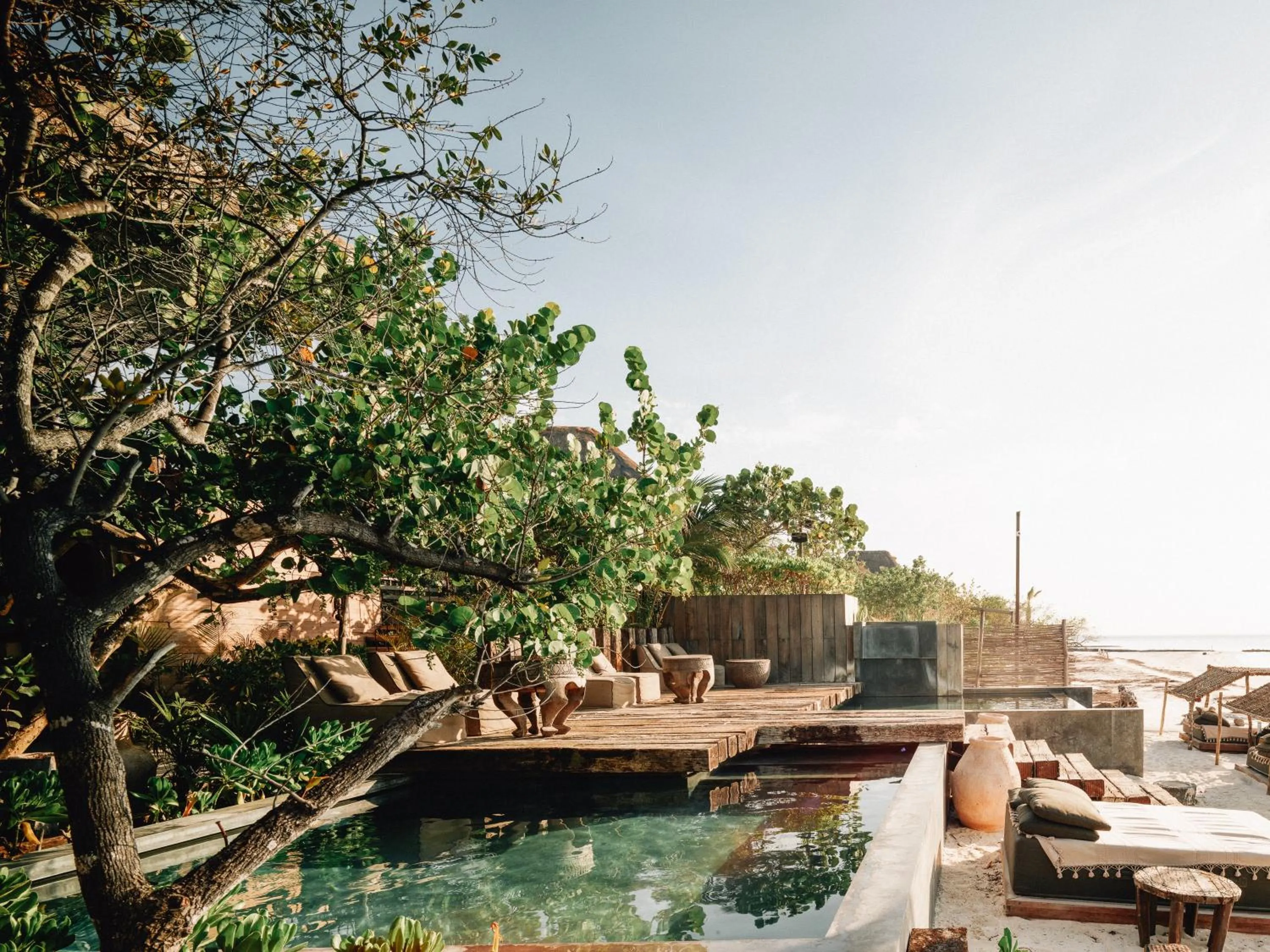 Swimming pool in Nômade Temple Holbox