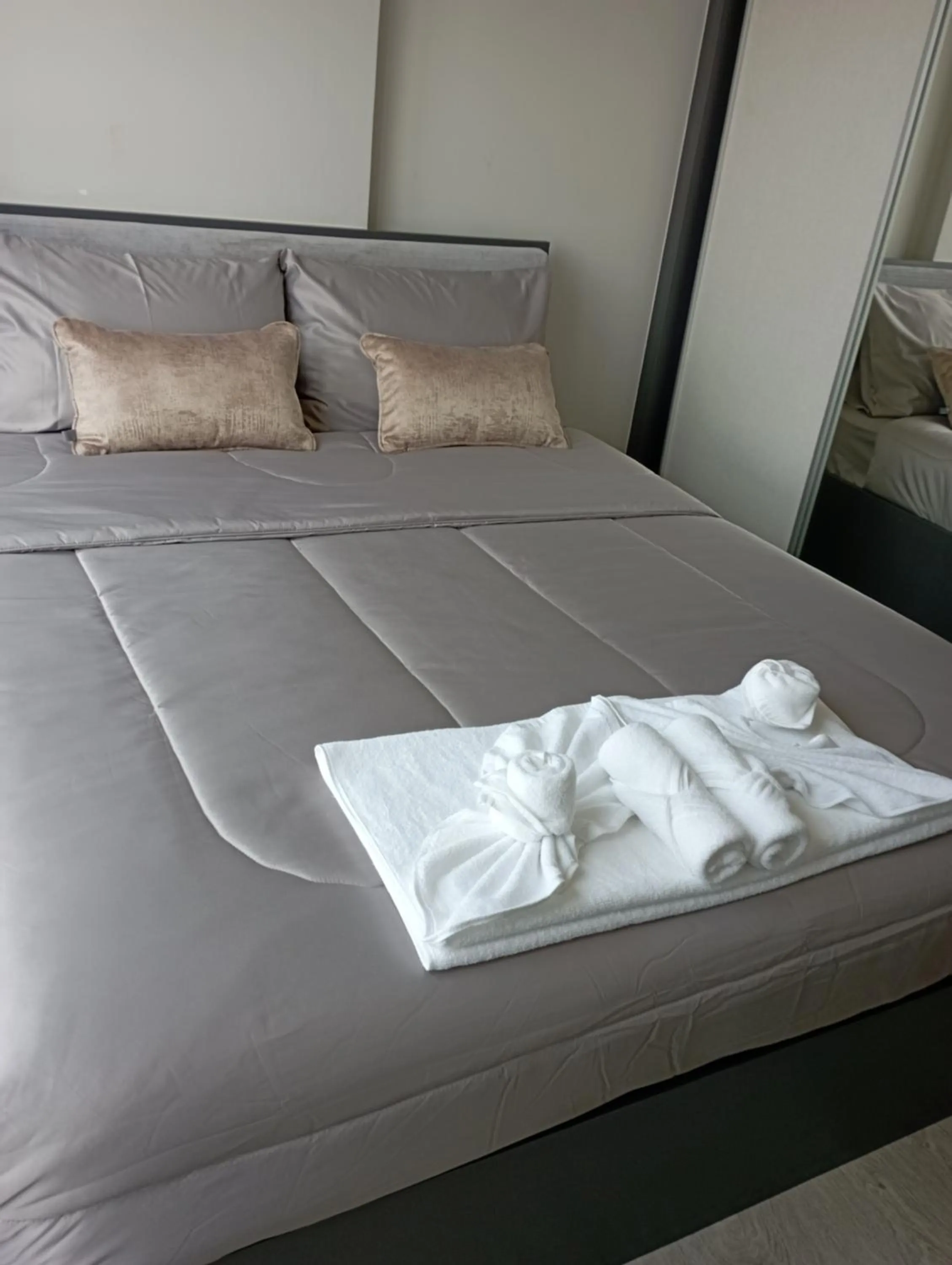 Bedroom in The Base Pattaya by Nami