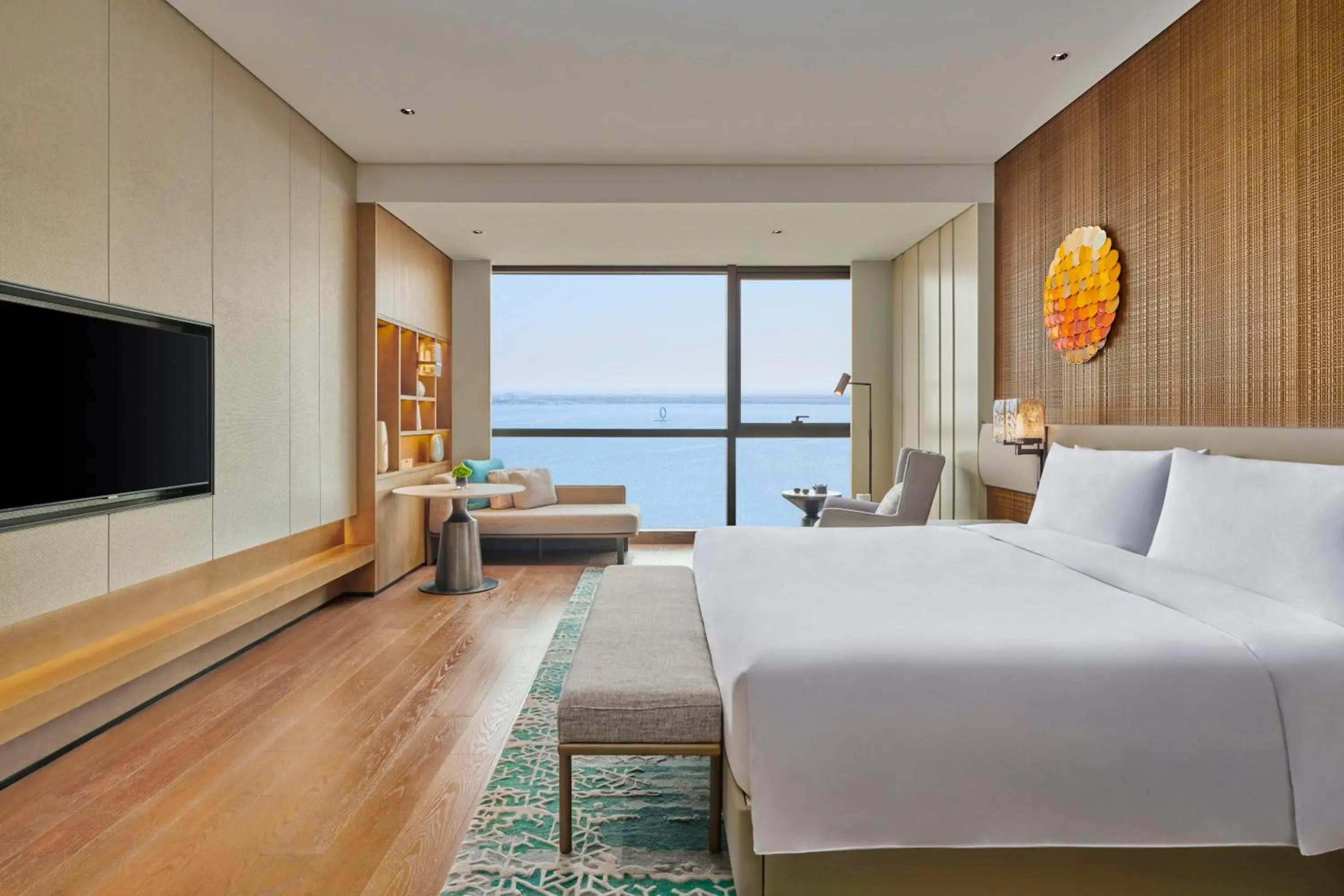 Double Room with Lake View in Artyzen Lingang Shanghai Double Room with Lake View in Artyzen Lingang Shanghai