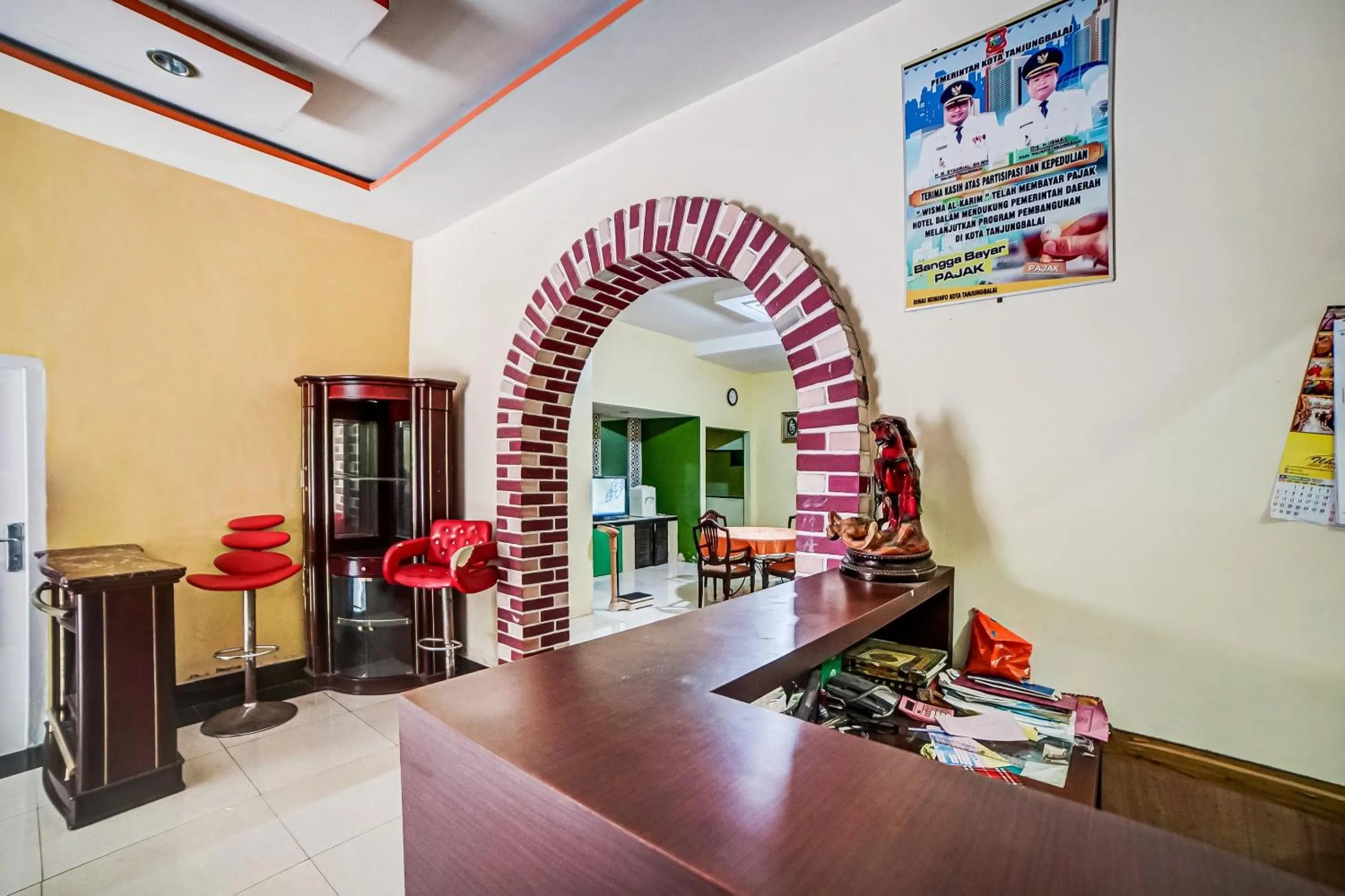 Lobby or reception in Hotel O Al Karim Syariah