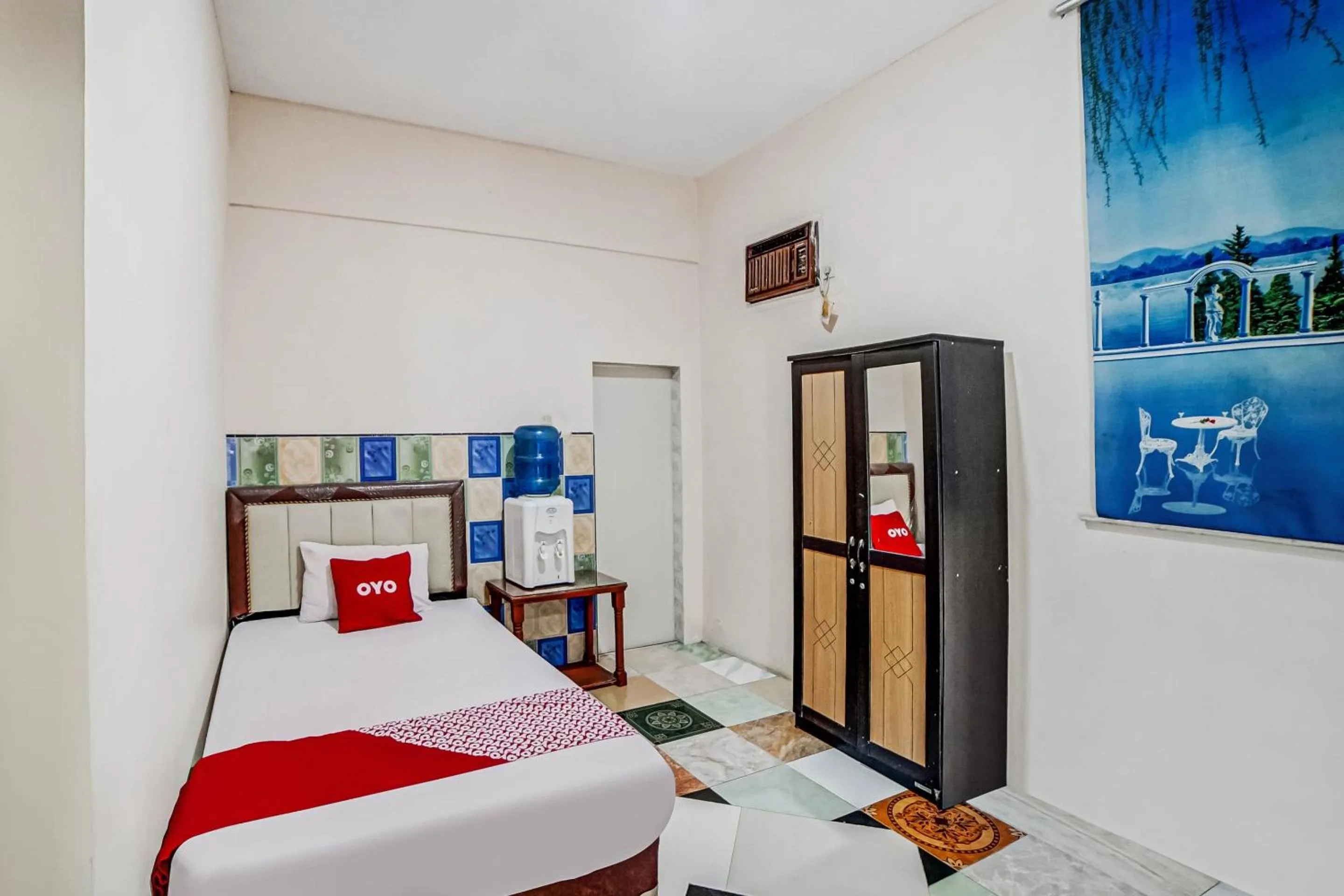 Bedroom, Bed in Hotel O Al Karim Syariah