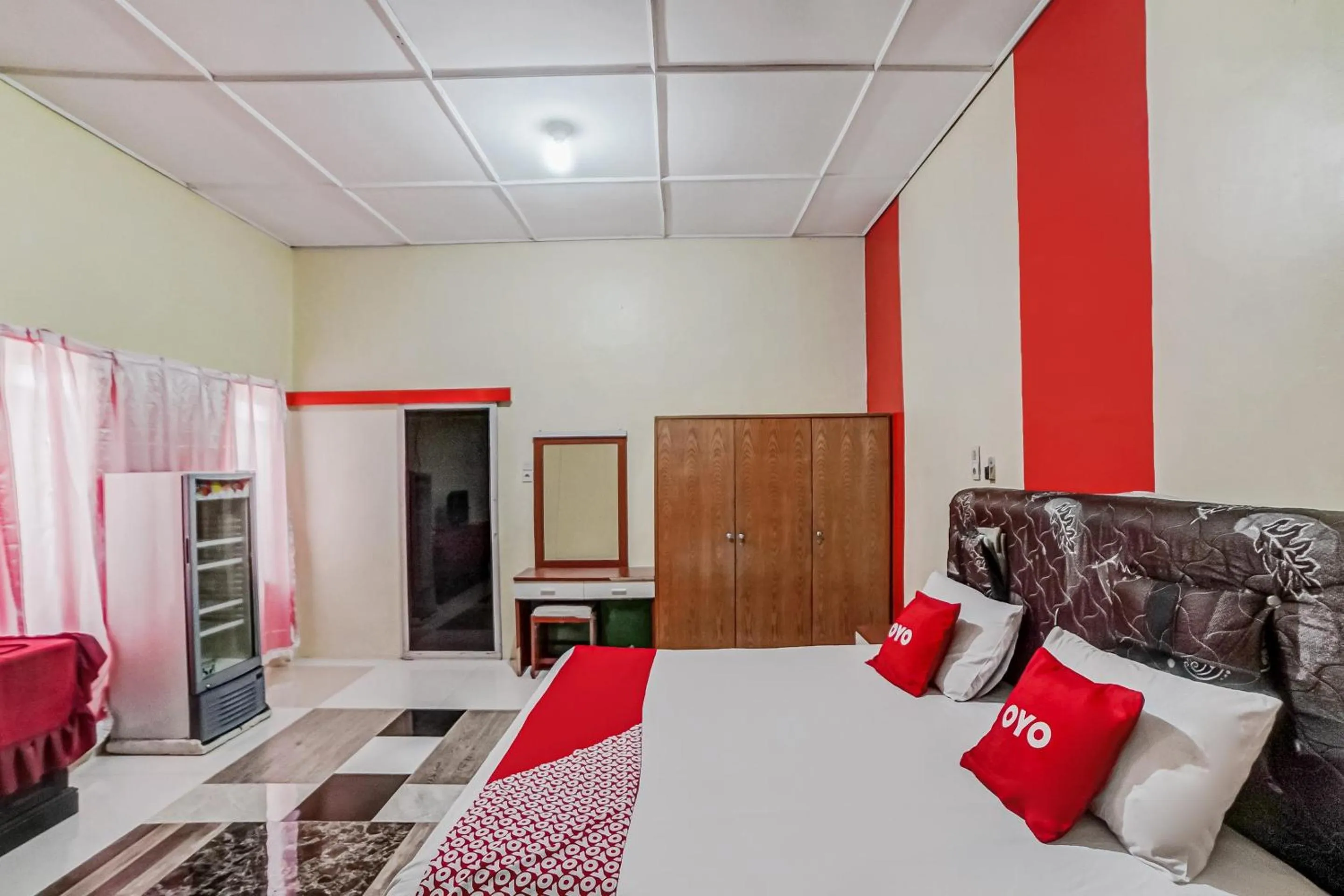 Bedroom, Bed in Hotel O Al Karim Syariah