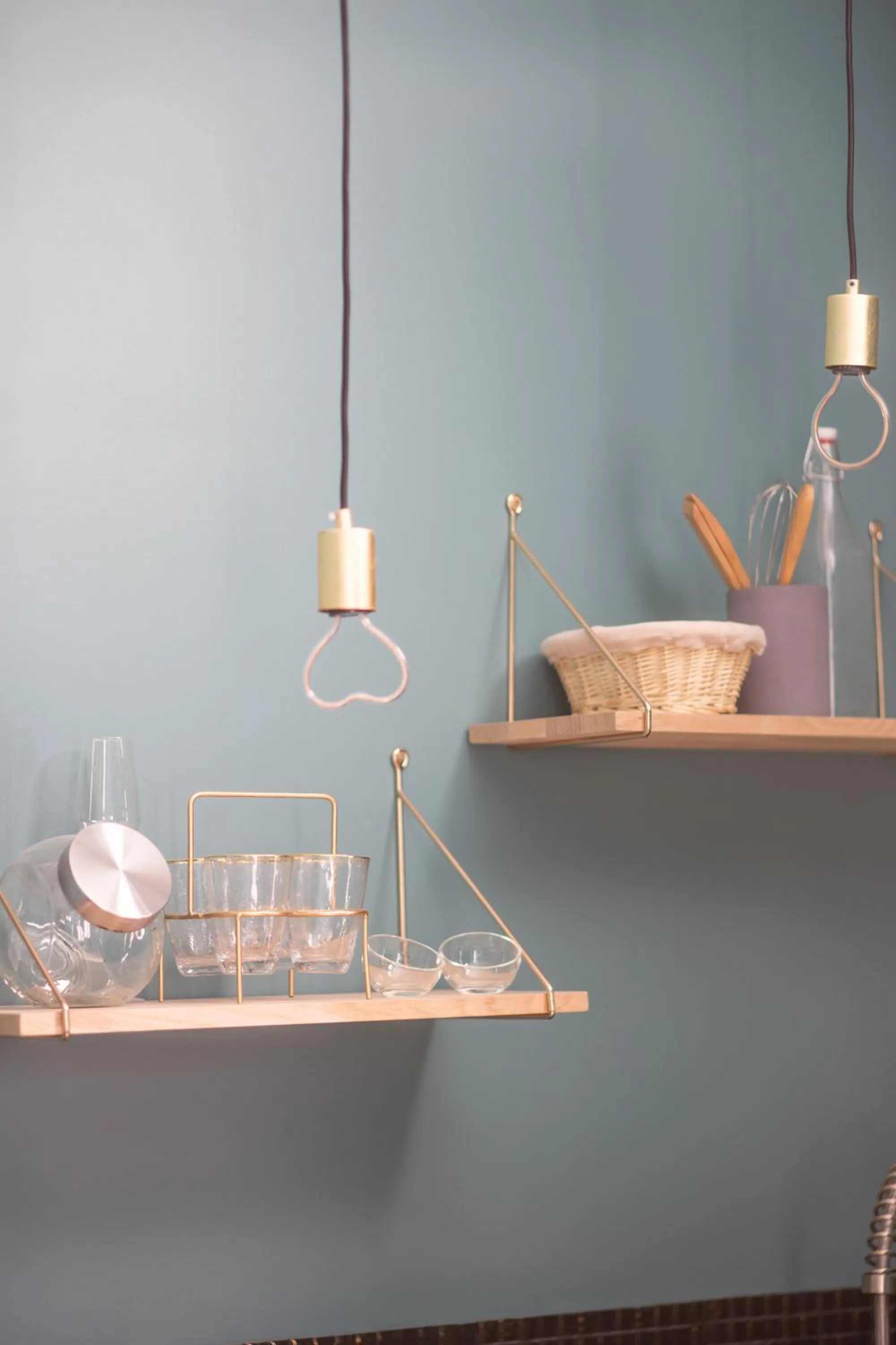 Kitchen or kitchenette in The Charming Trocadero Eiffel Tower