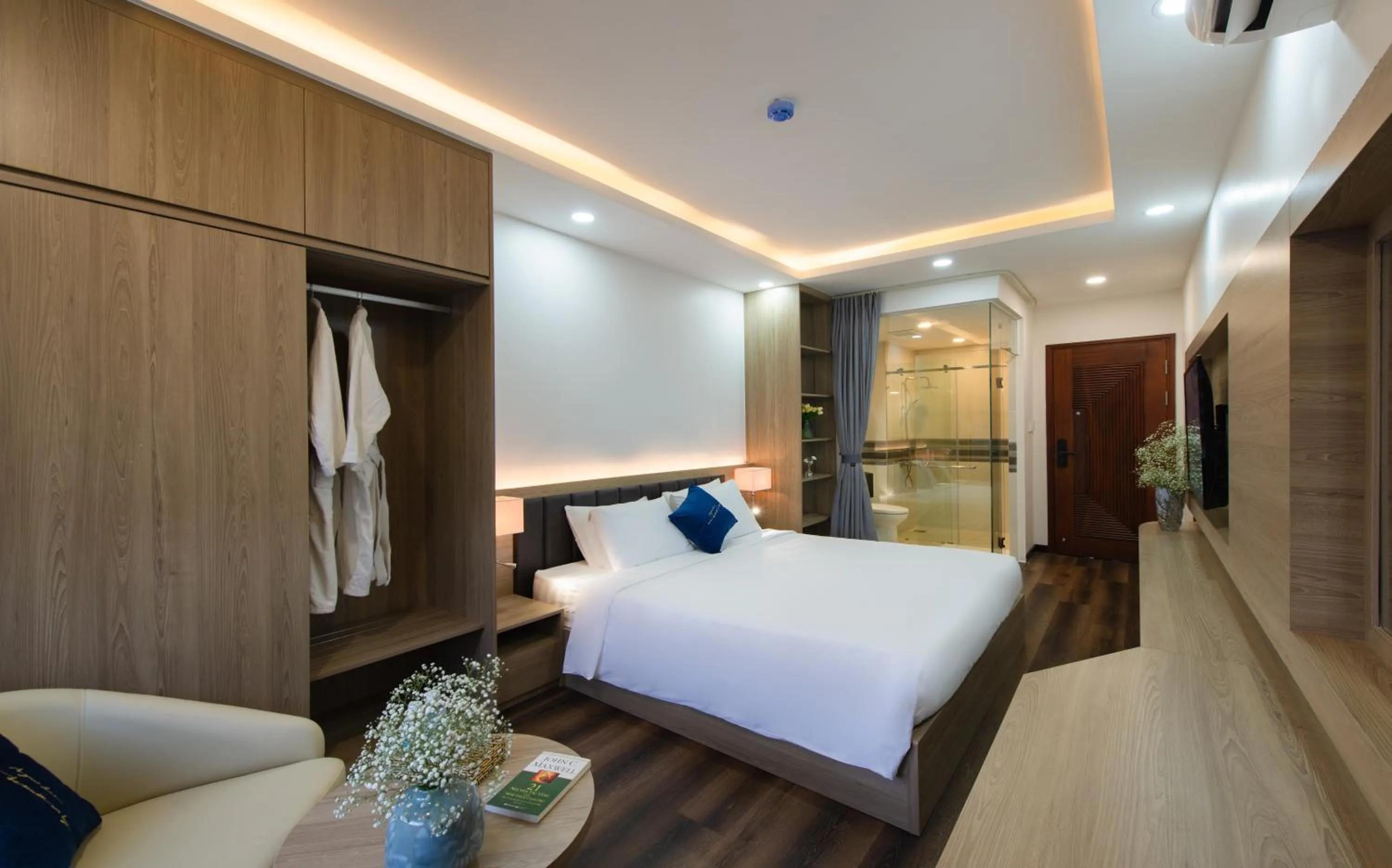 Coffee/tea facilities, Bed in Holi Anna