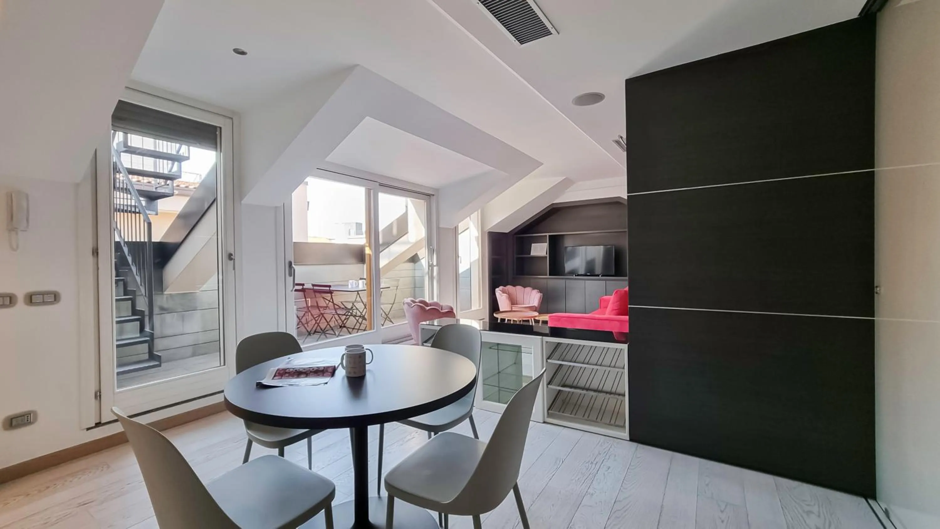 Italianway Collection - Corso Venezia 7