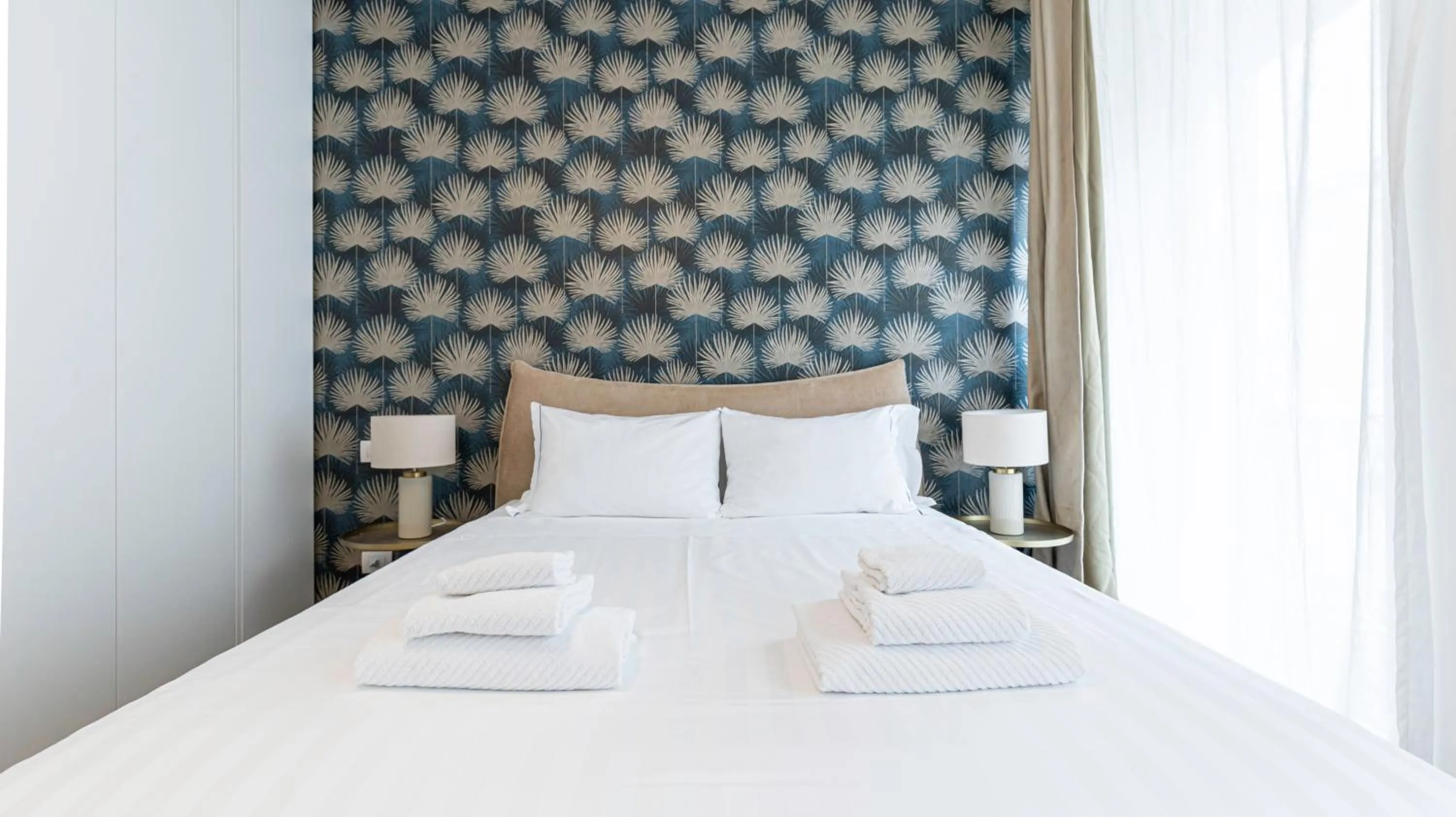 Bed in Italianway Collection - Corso Venezia 7