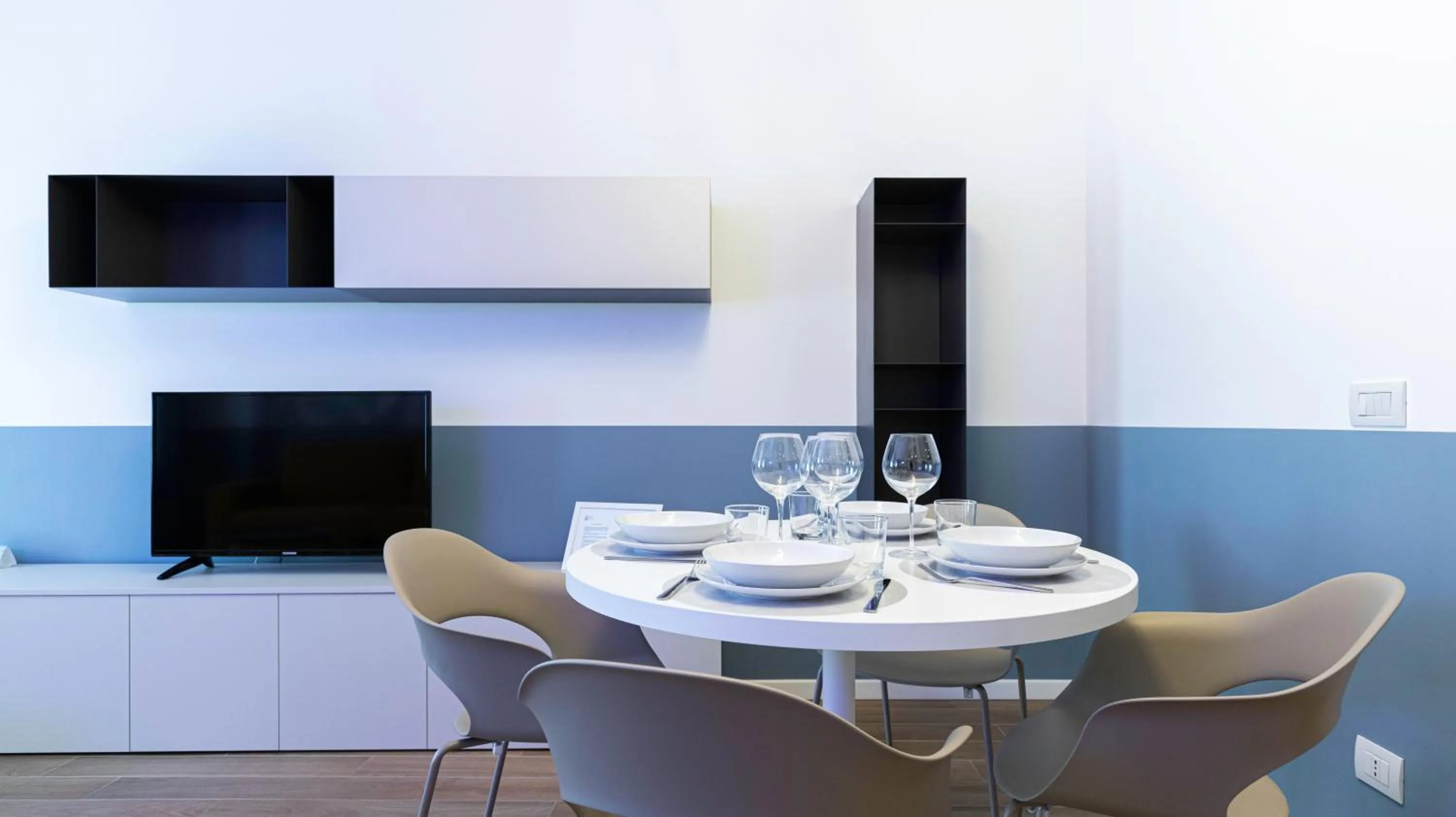 Italianway Collection - Corso Venezia 7