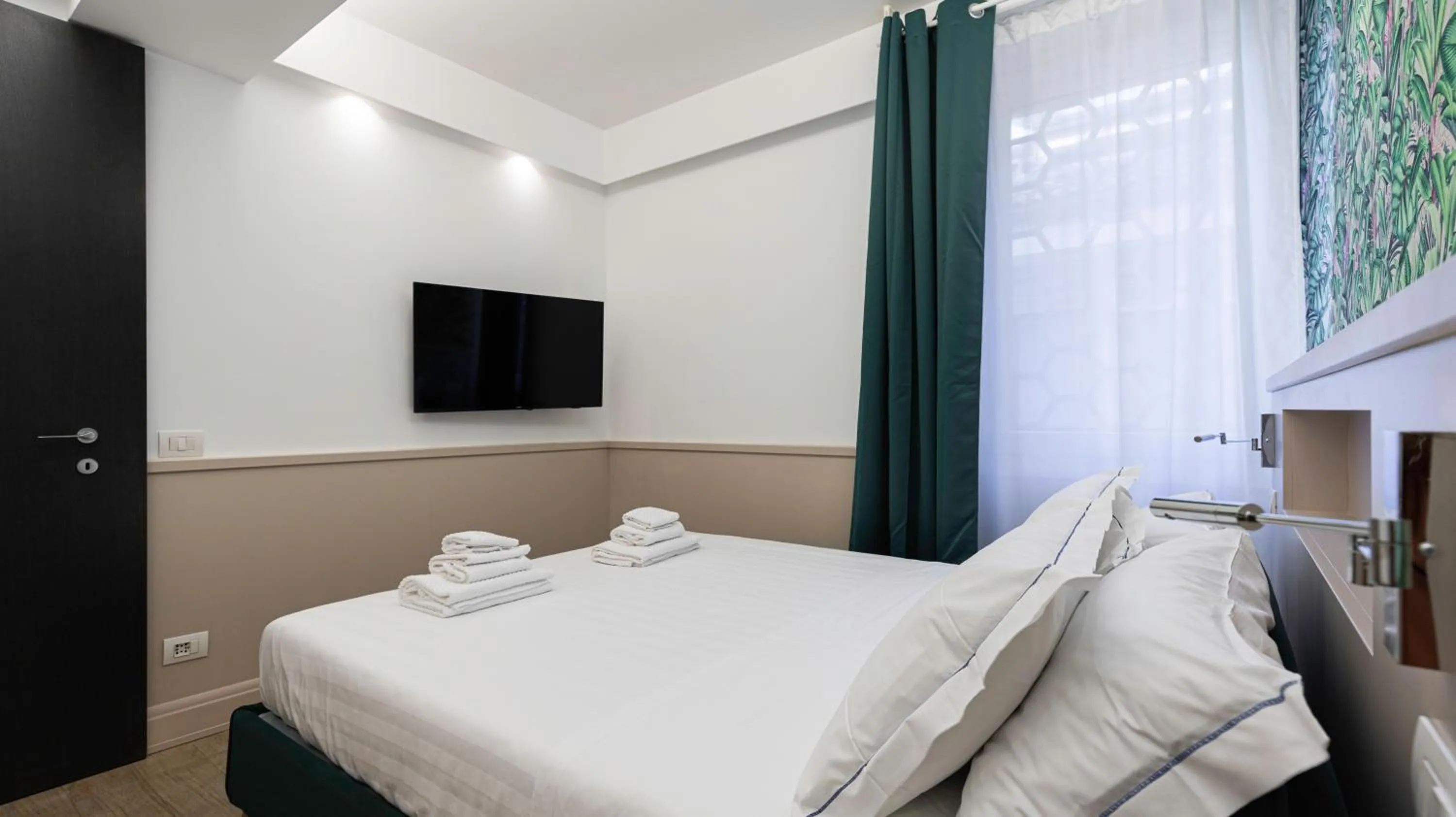 Bed in Italianway Collection - Corso Venezia 7