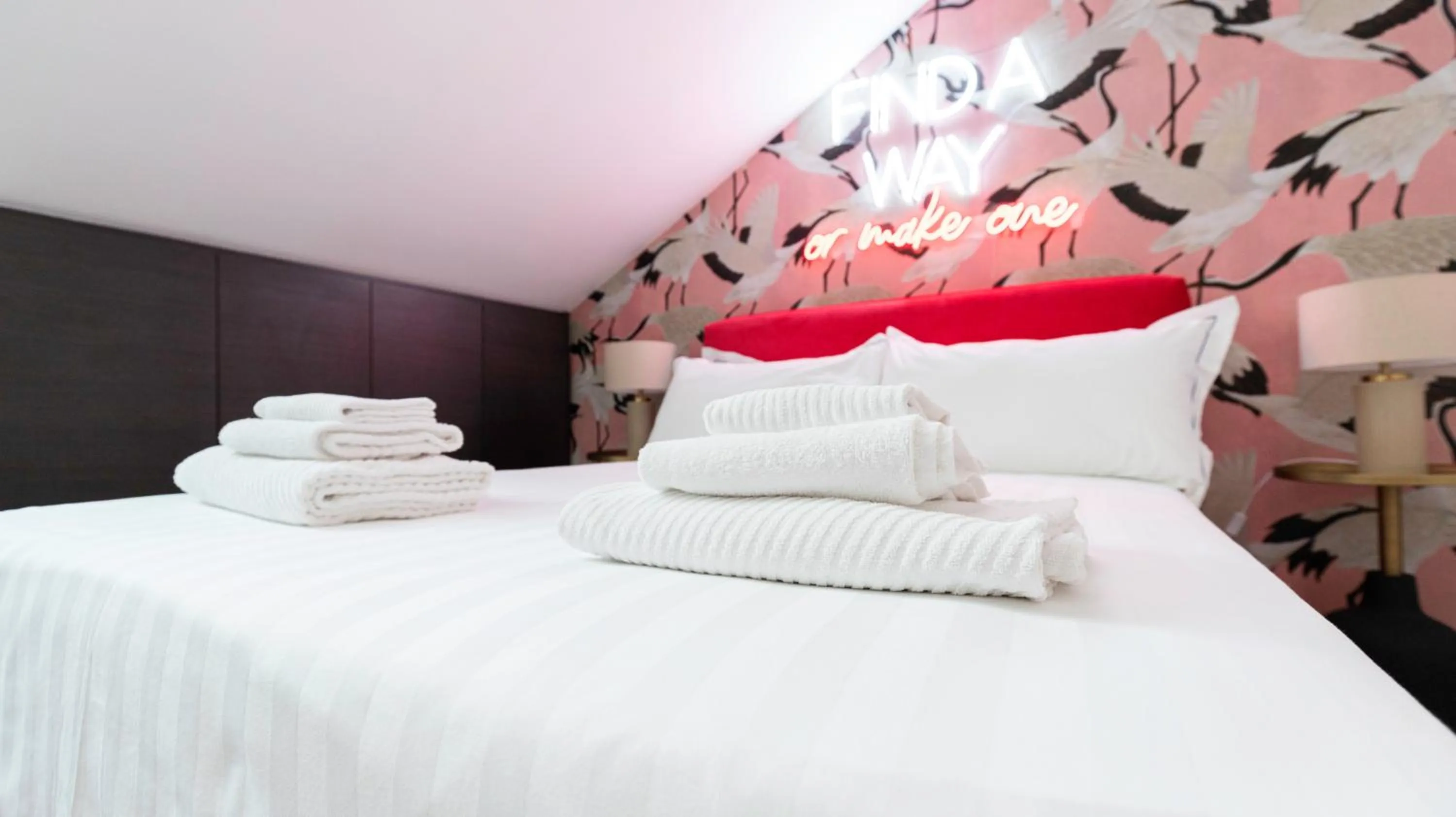 Bed in Italianway Collection - Corso Venezia 7