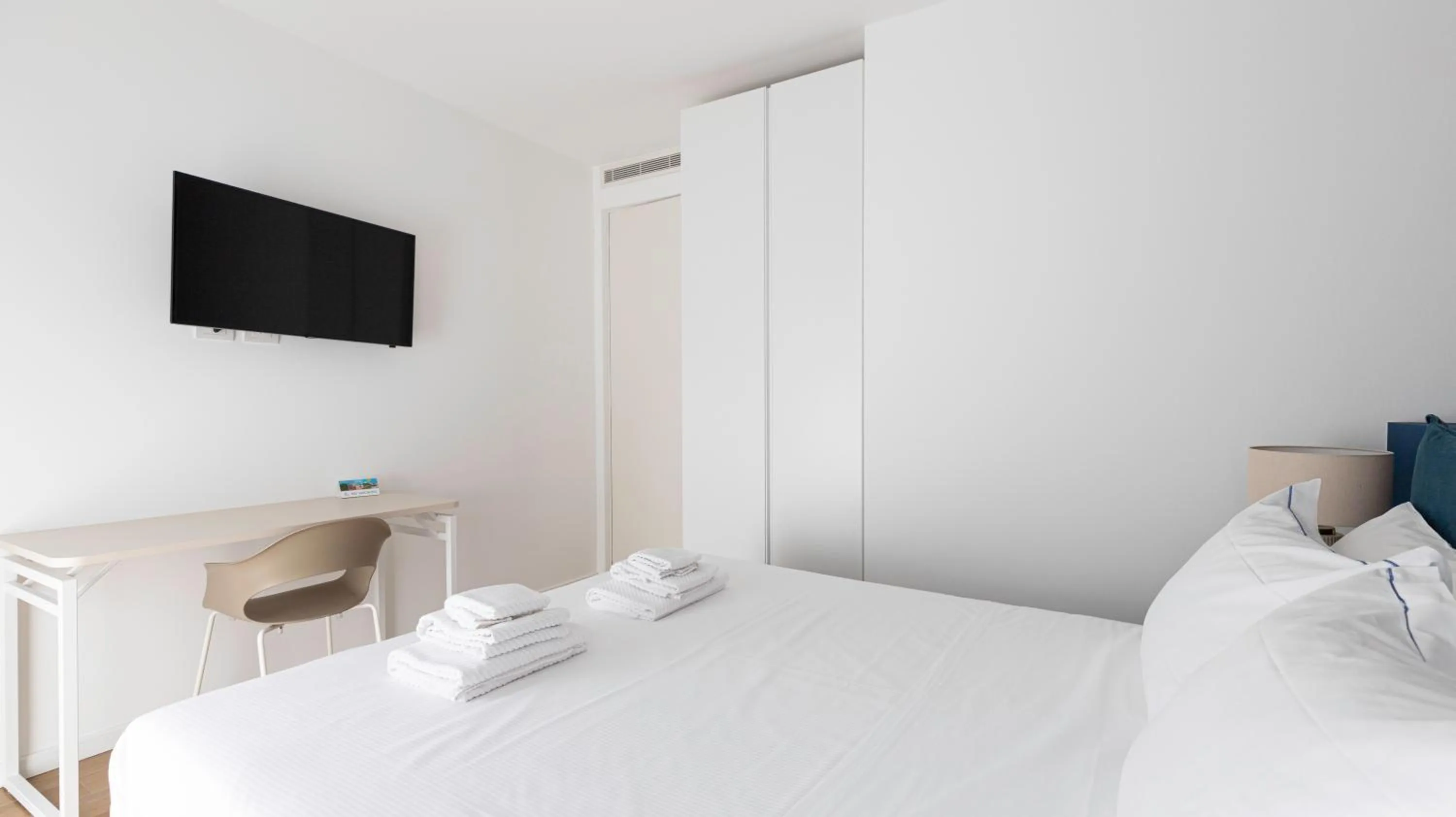 Bed in Italianway Collection - Corso Venezia 7