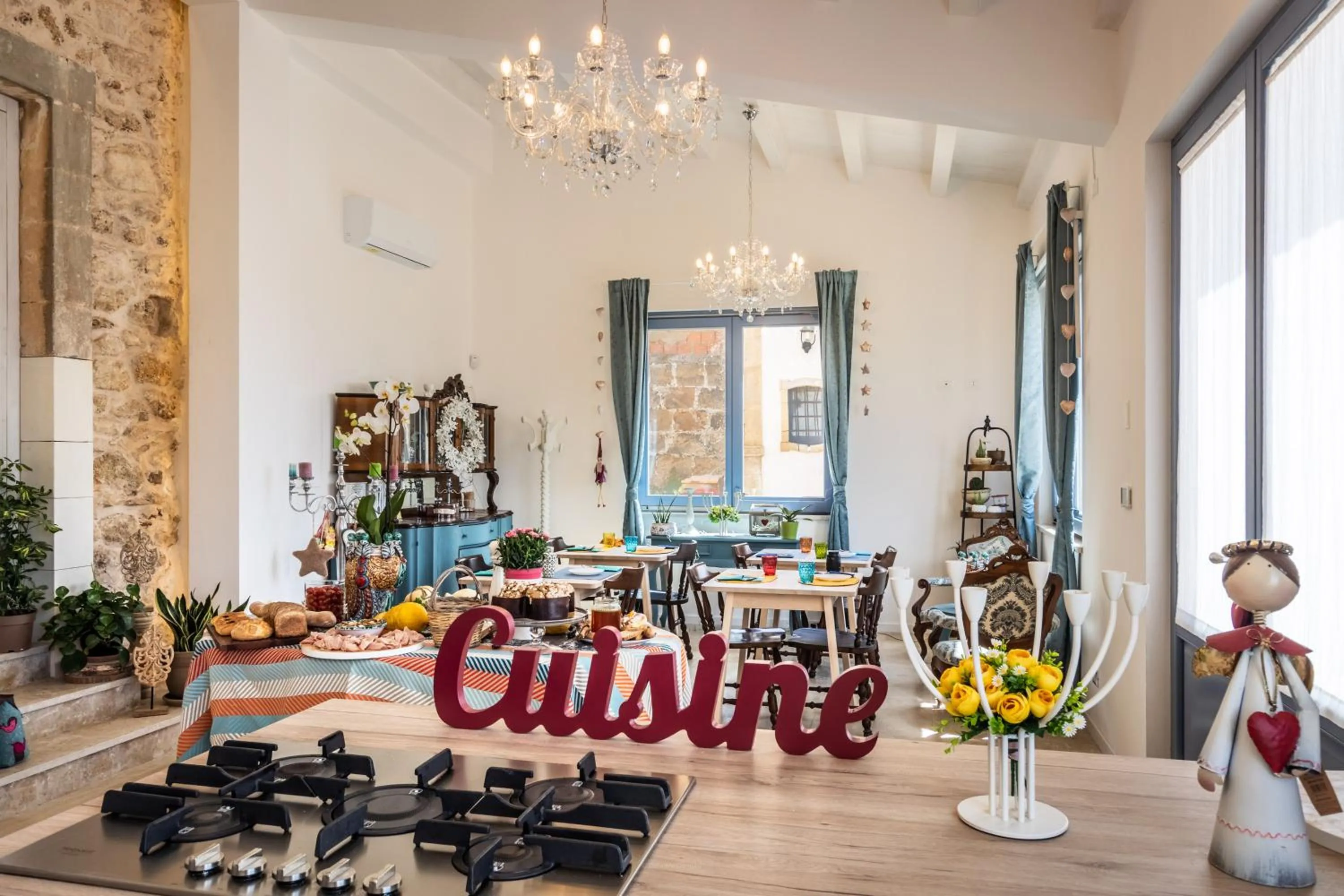 Breakfast in MichaEl garden