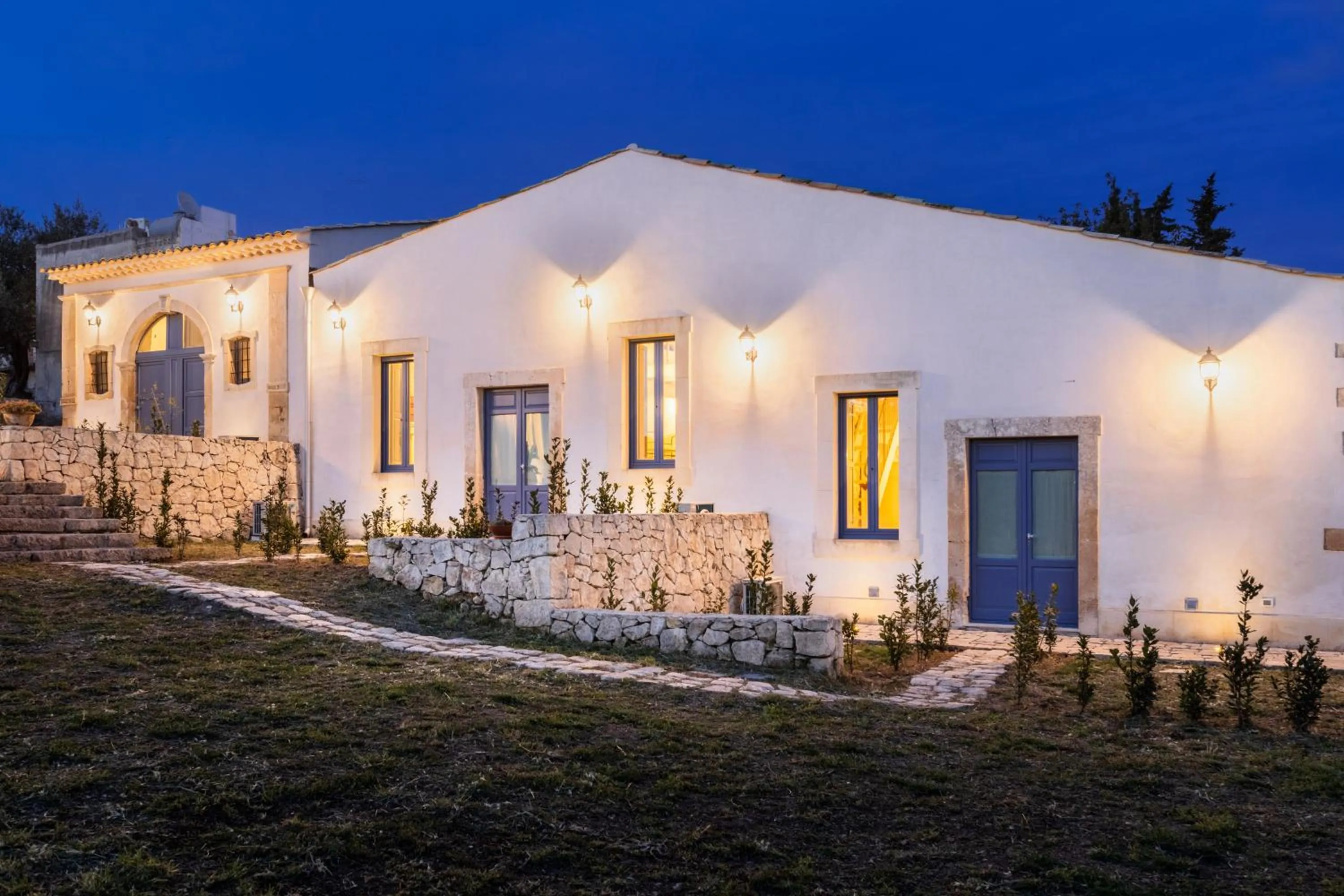 Property building in MichaEl garden