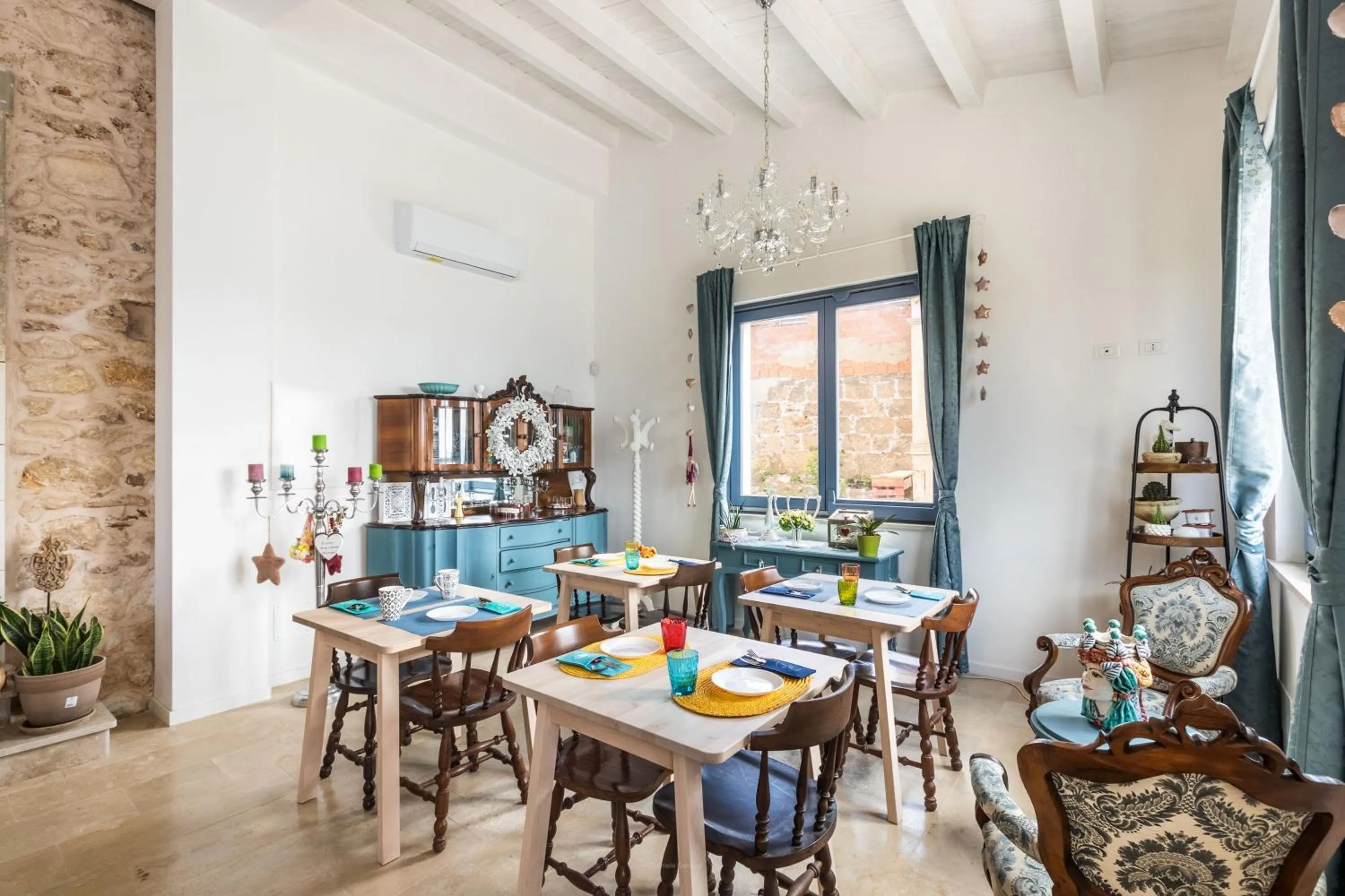 Breakfast in MichaEl garden