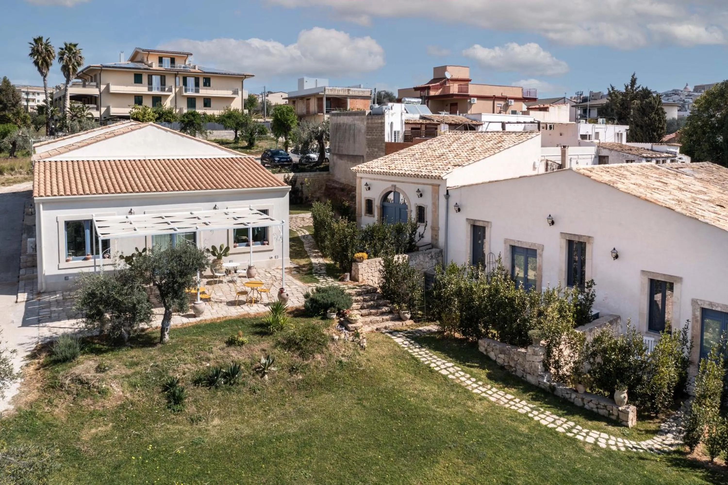 Property building in MichaEl garden