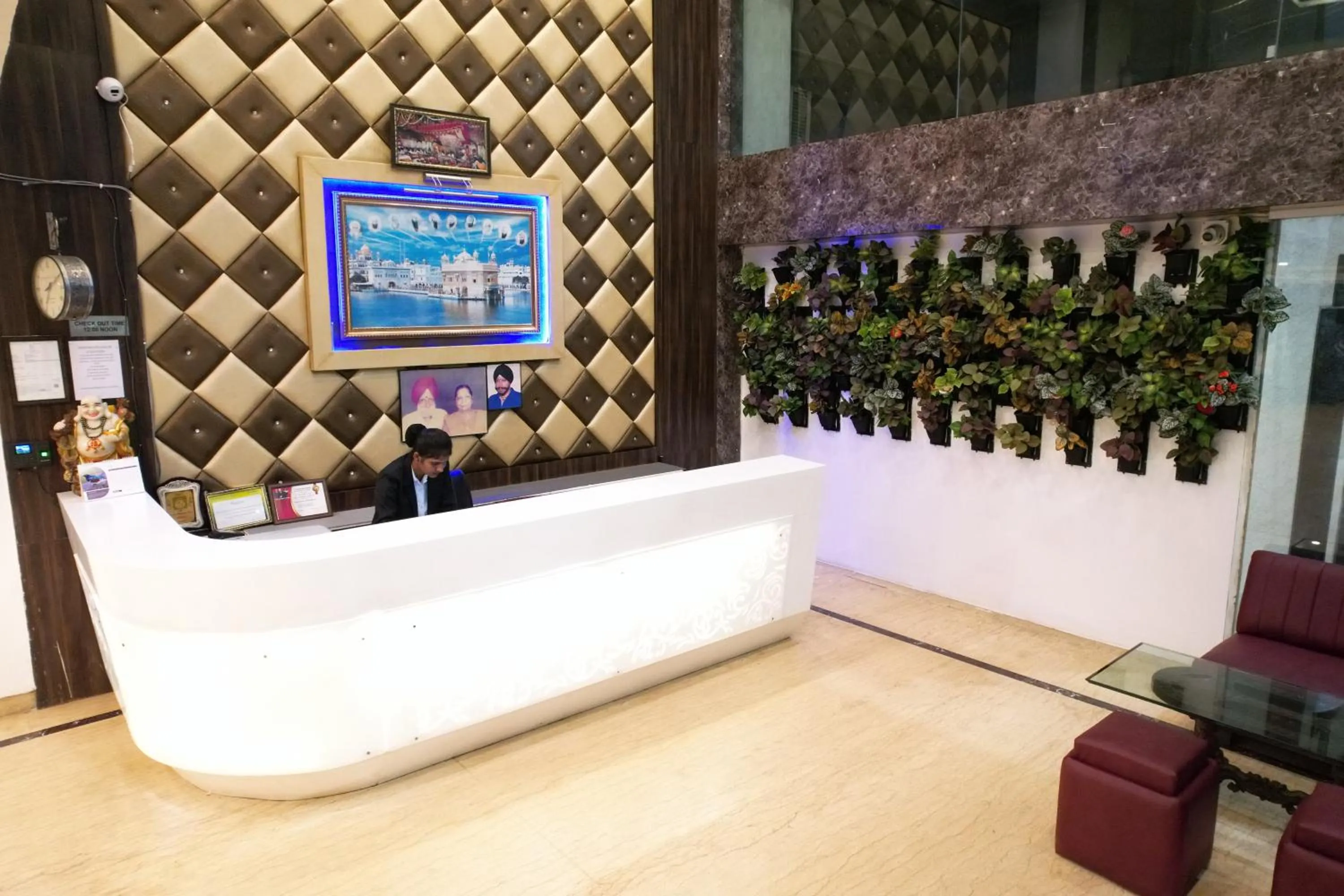 Lobby or reception in Sheetal International