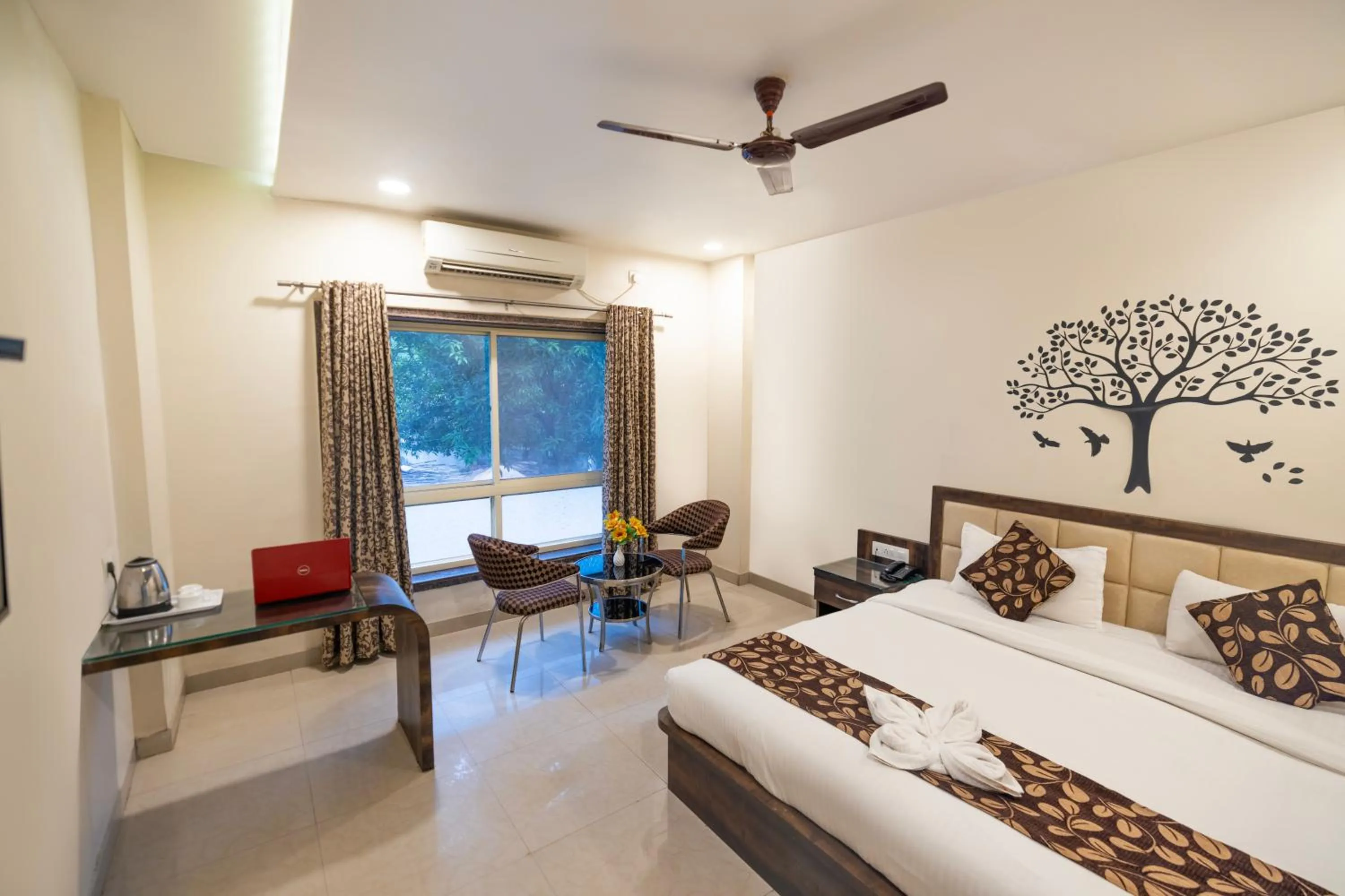 Bed in Sheetal International