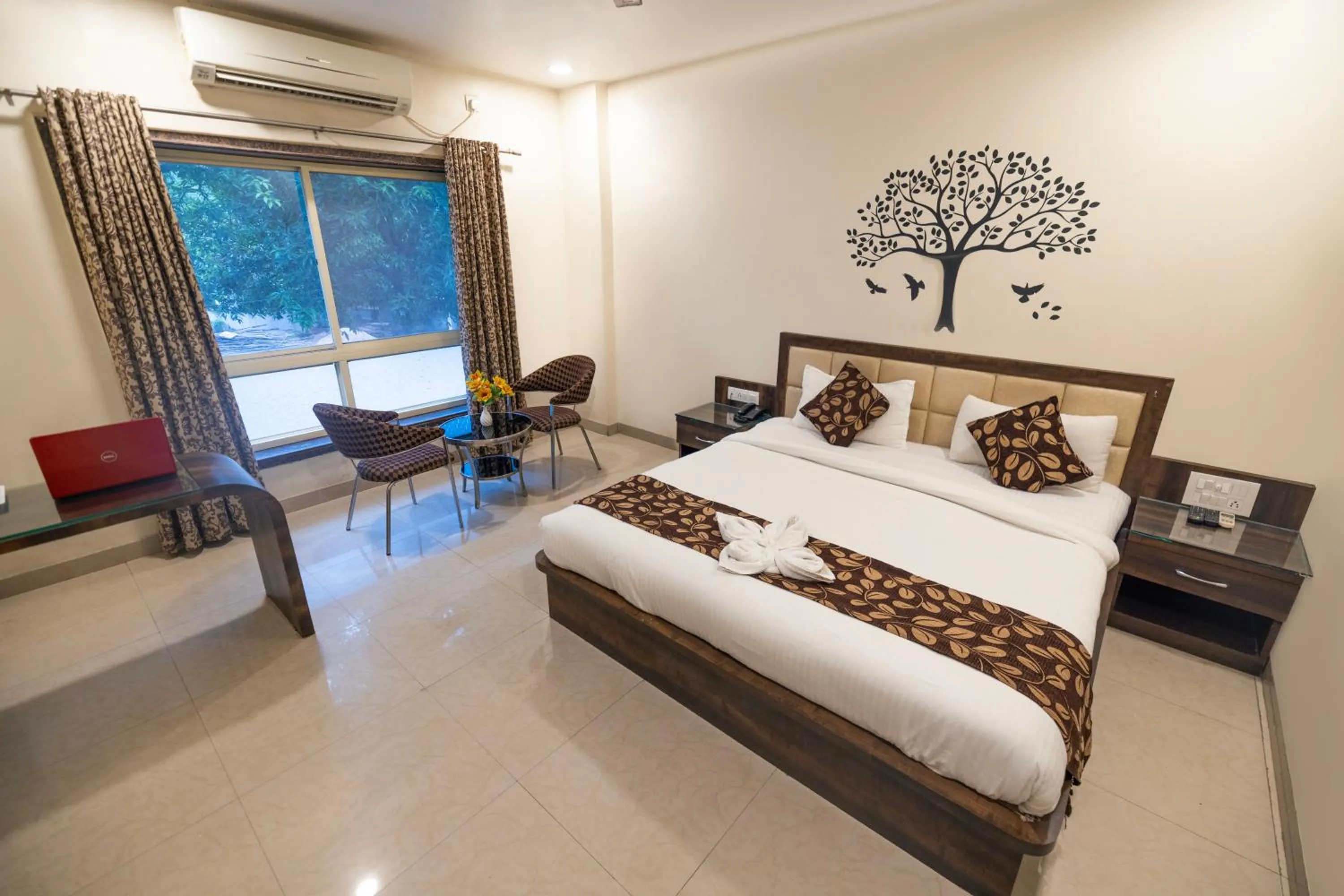 Bed in Sheetal International