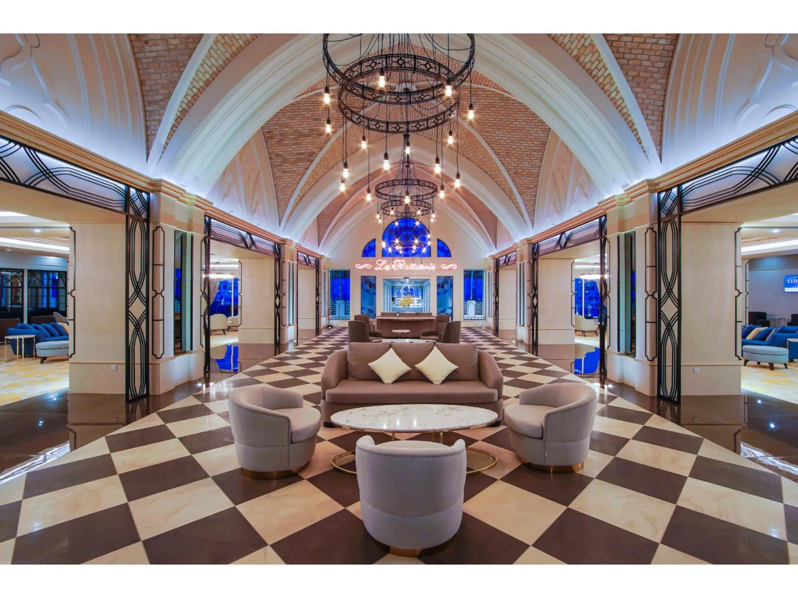 Seating area in Limak Cyprus Deluxe Hotel