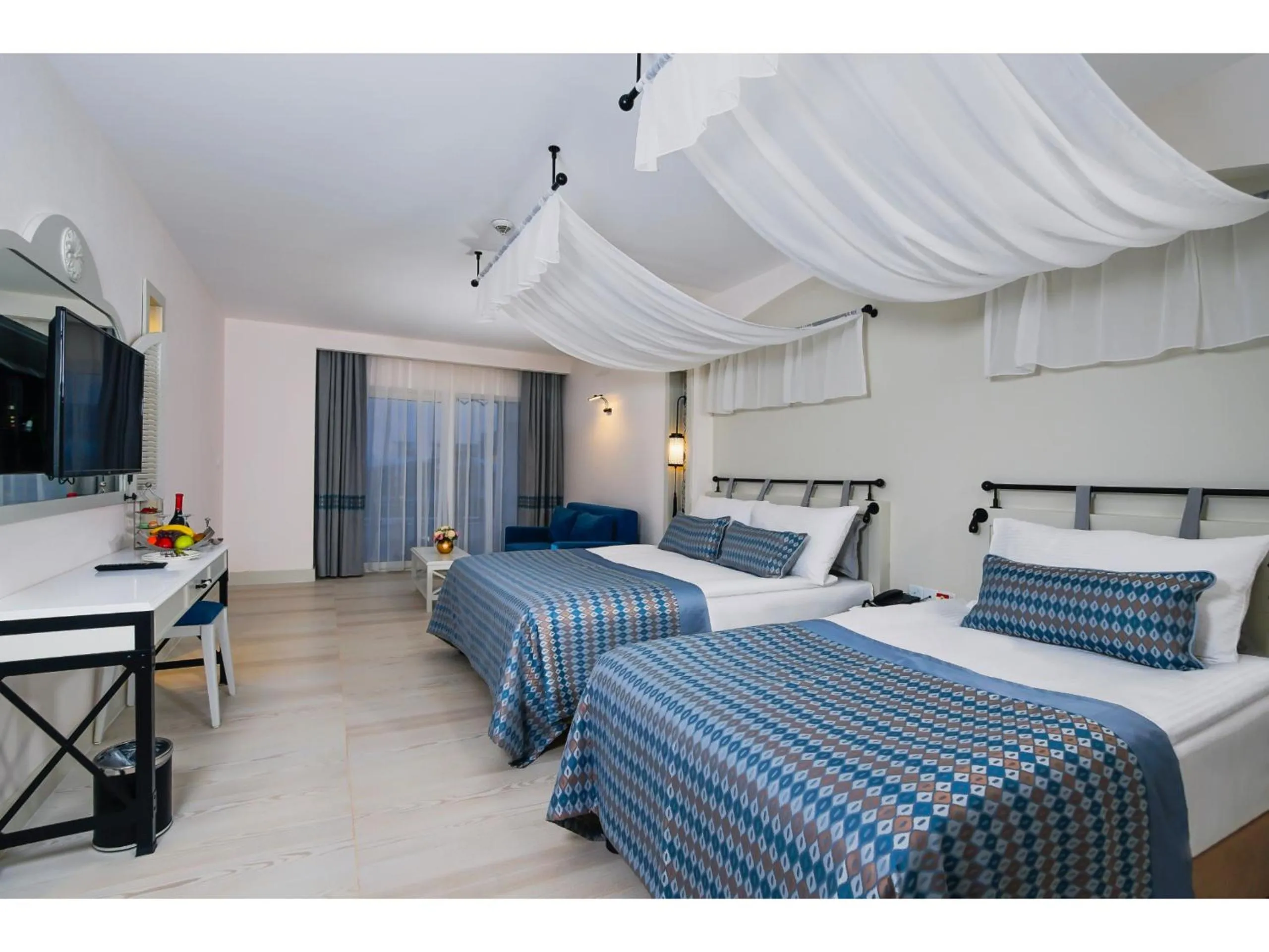 Photo of the whole room, Bed in Limak Cyprus Deluxe Hotel